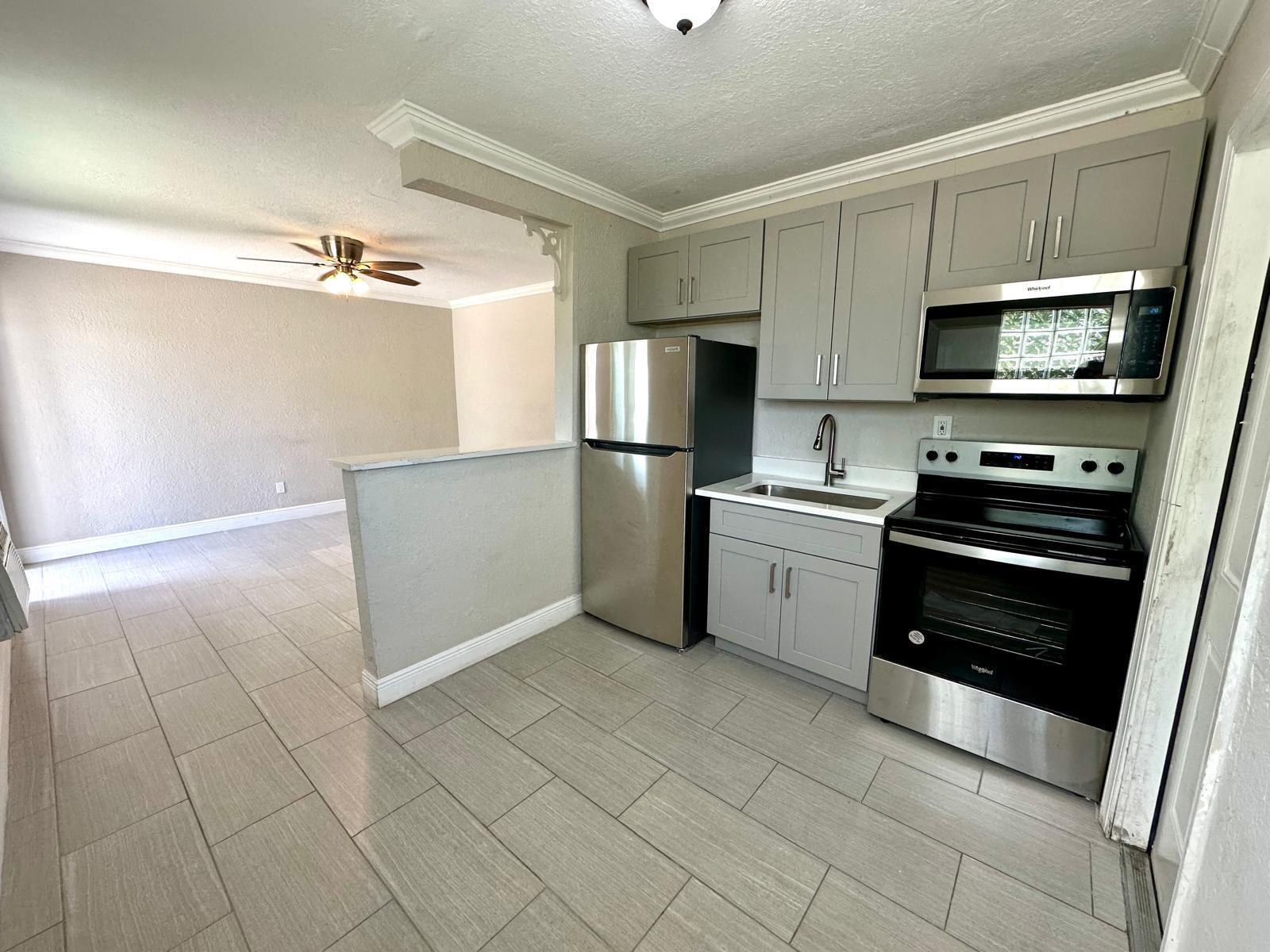 LAKE AVE ADD TO WPB - Residential Lease