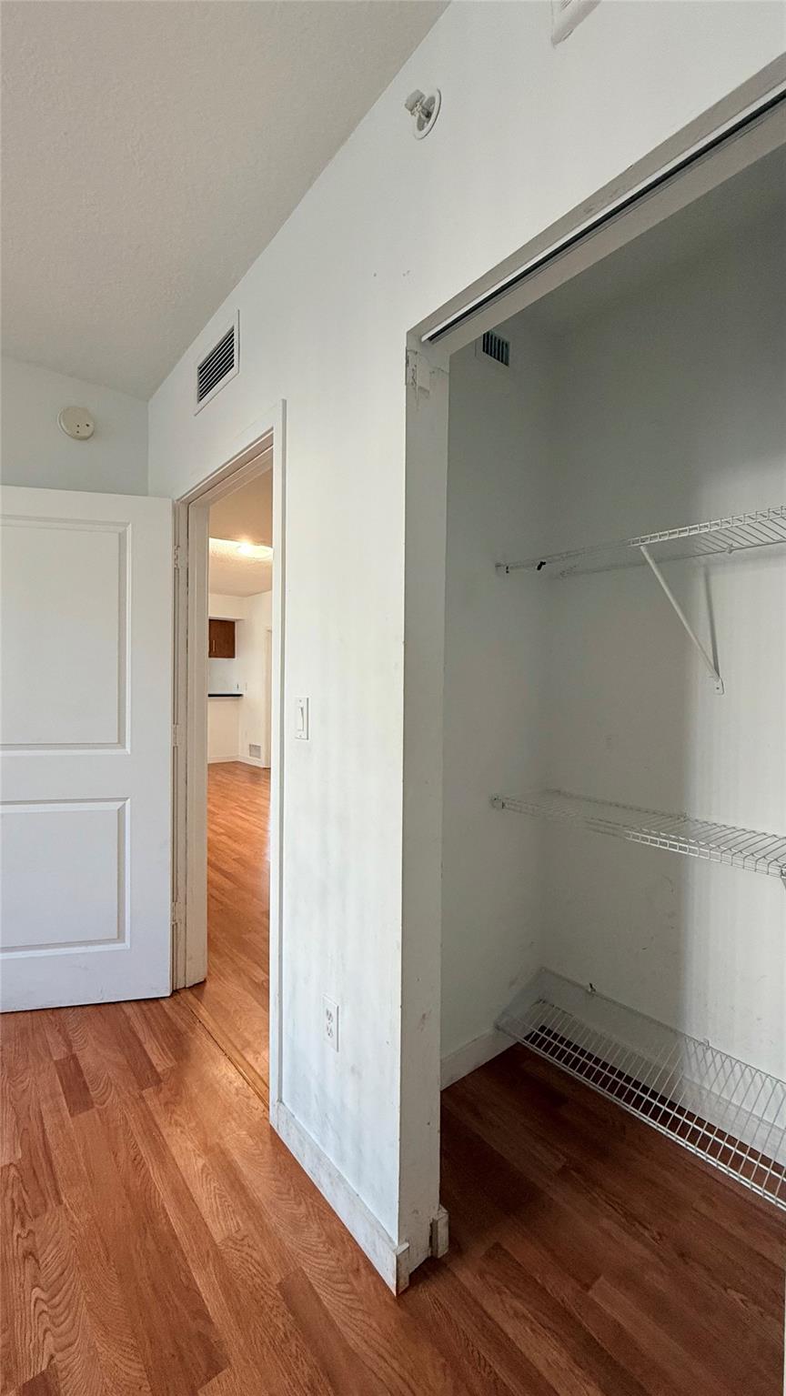 23 Biscayne Bay Condo - Residential Lease