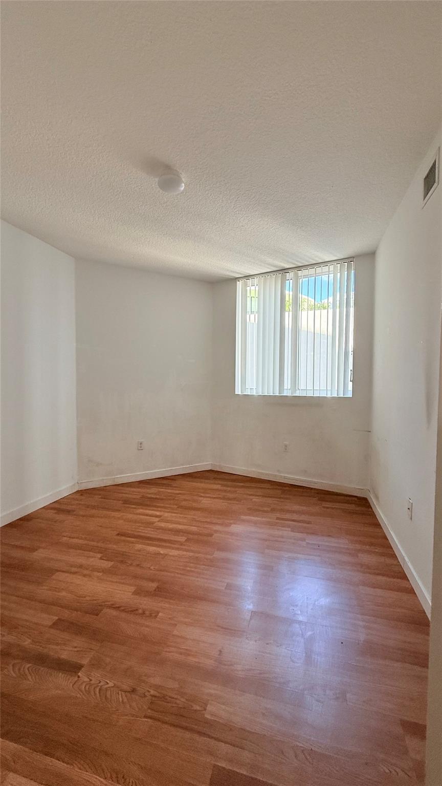 23 Biscayne Bay Condo - Residential Lease