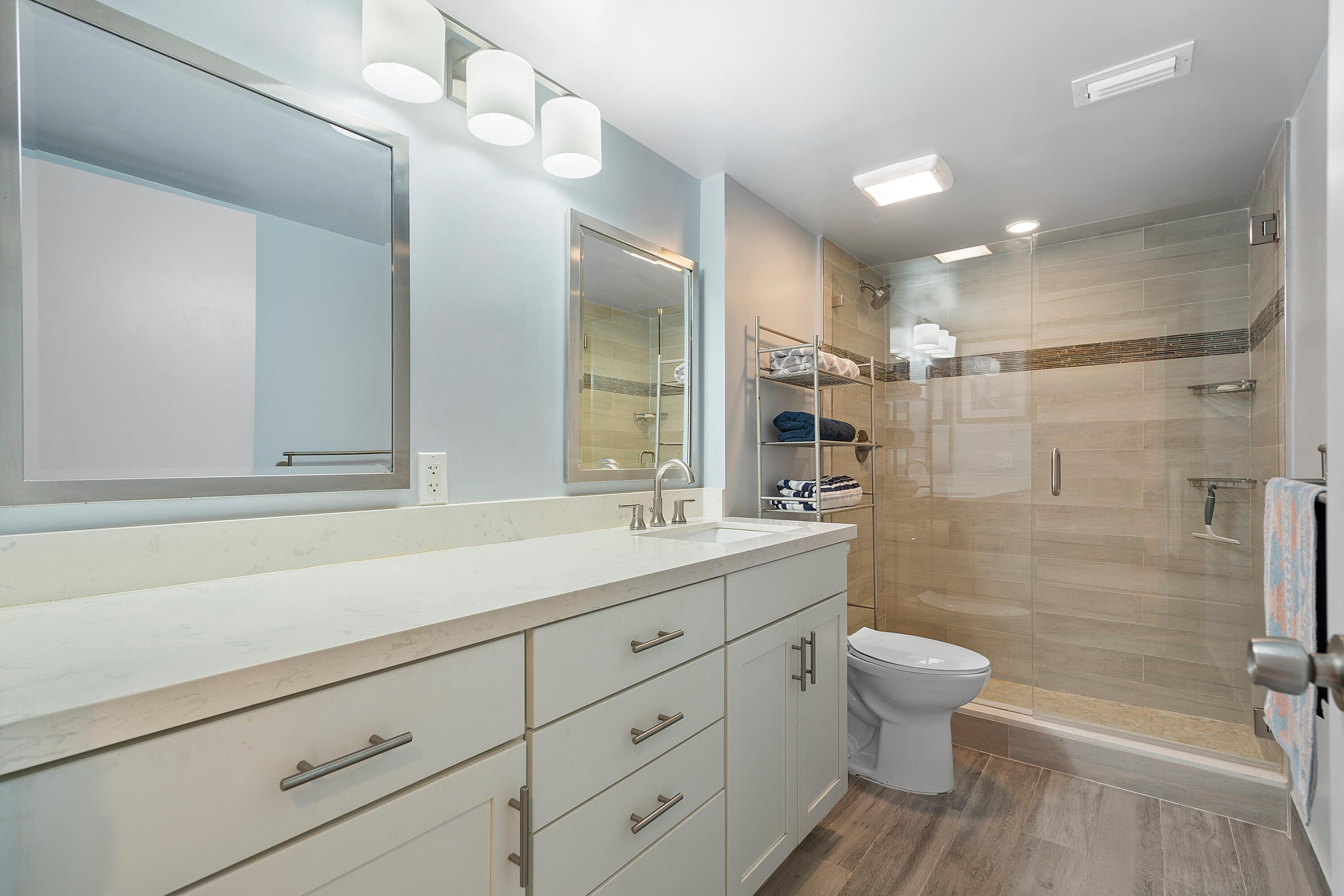 LANDS OF THE PRESIDENT CONDO 1 - Residential