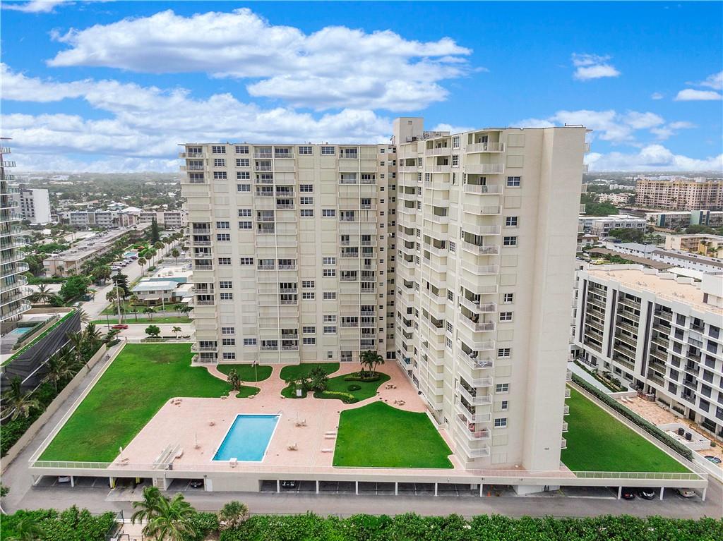 ADMIRALTY TOWERS - Residential