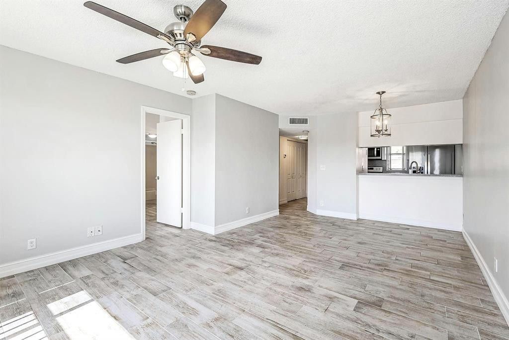 Photo of 911 Twin Lakes Drive #3-N, Coral Springs, FL 33071 (MLS # F10544560)