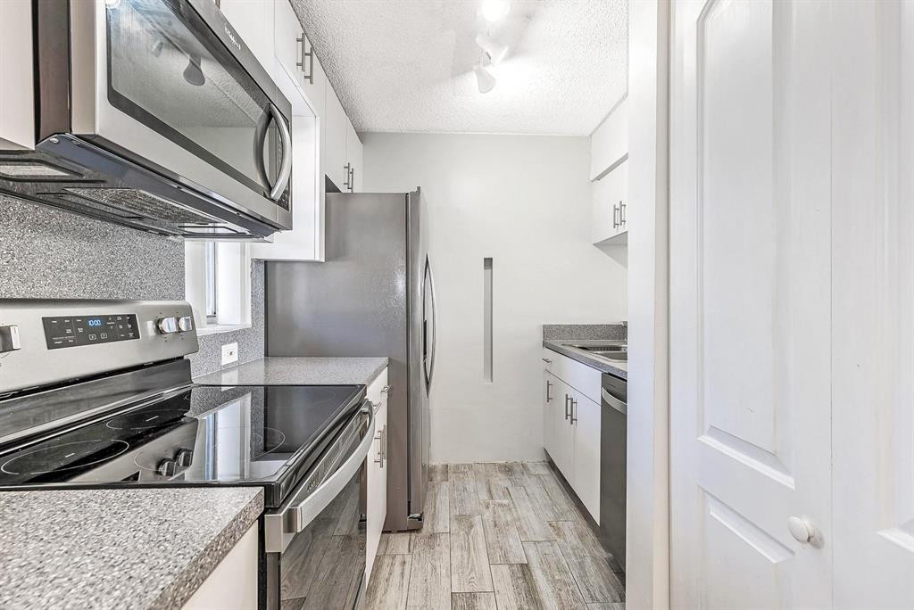 Lakewood Village - Residential