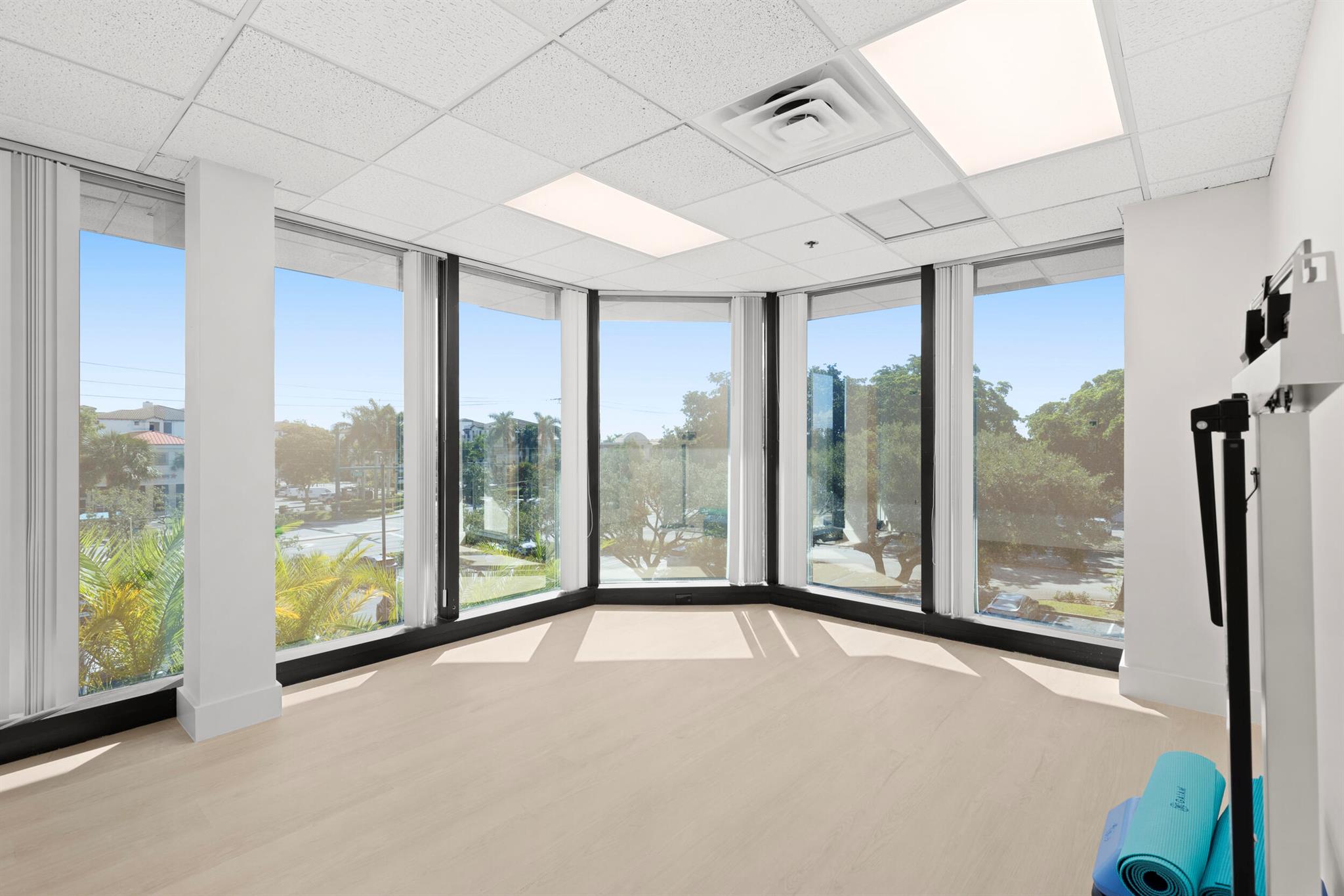 SUB OF 19-45-43 - Commercial Lease