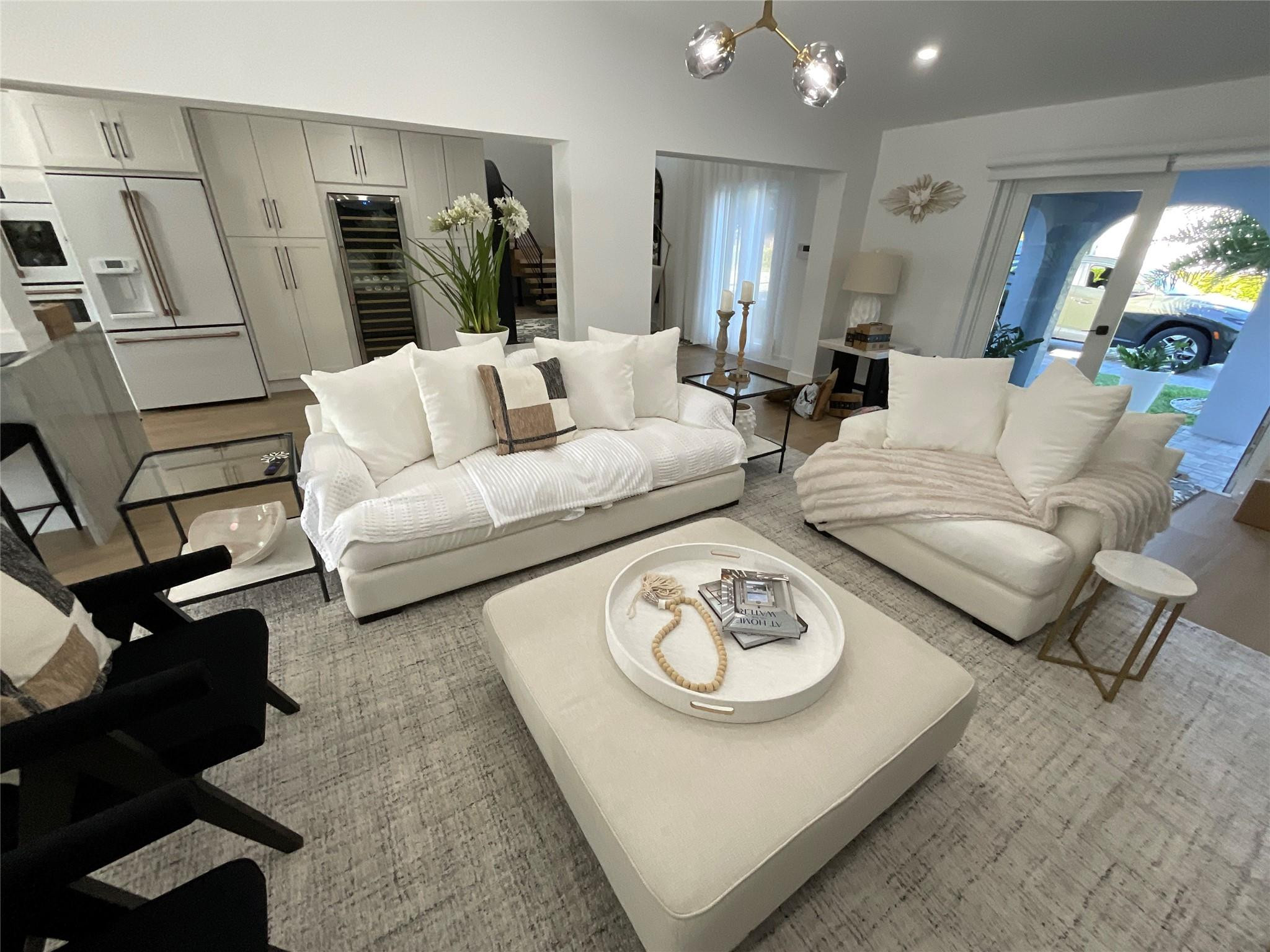 Tropic Isle Sec 04 - Residential Lease