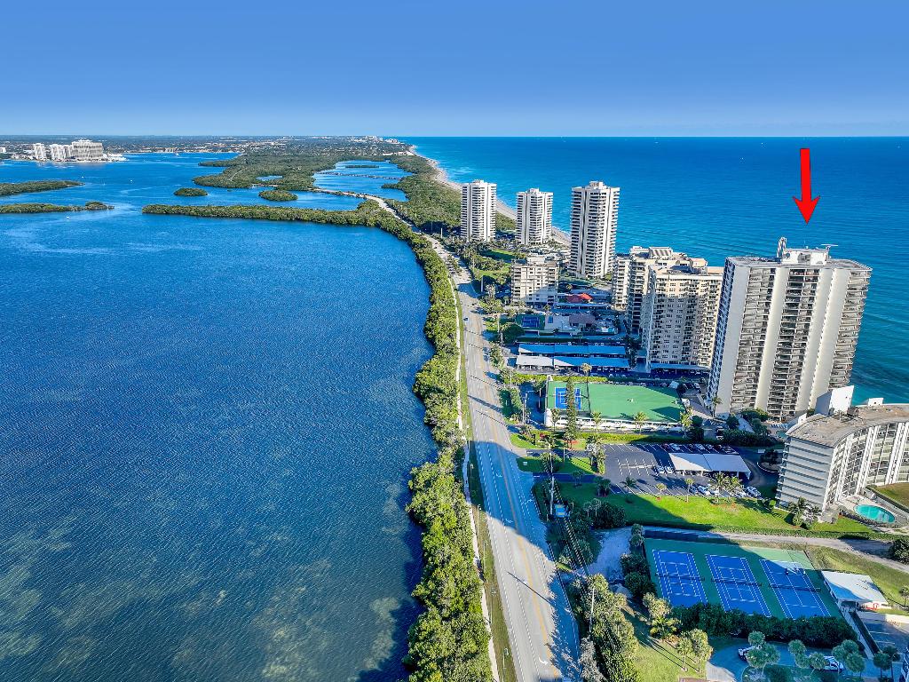 CONNEMARA CONDO - Residential