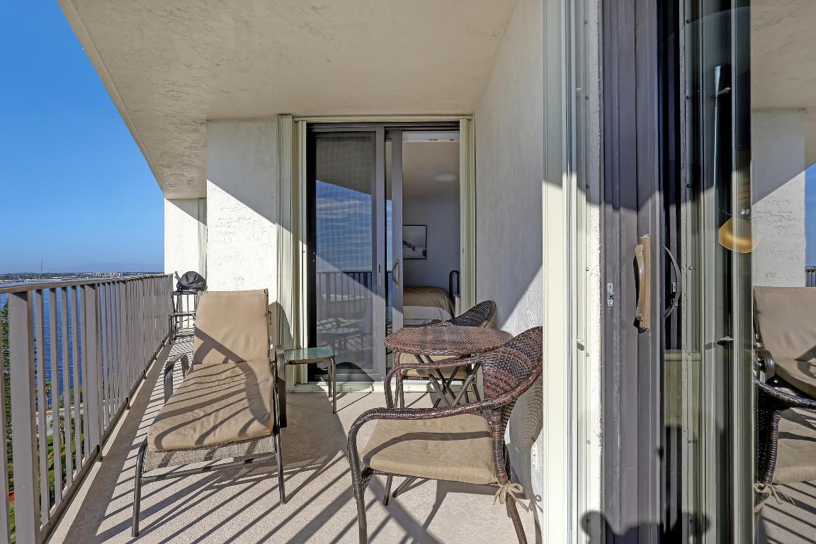 CONNEMARA CONDO - Residential