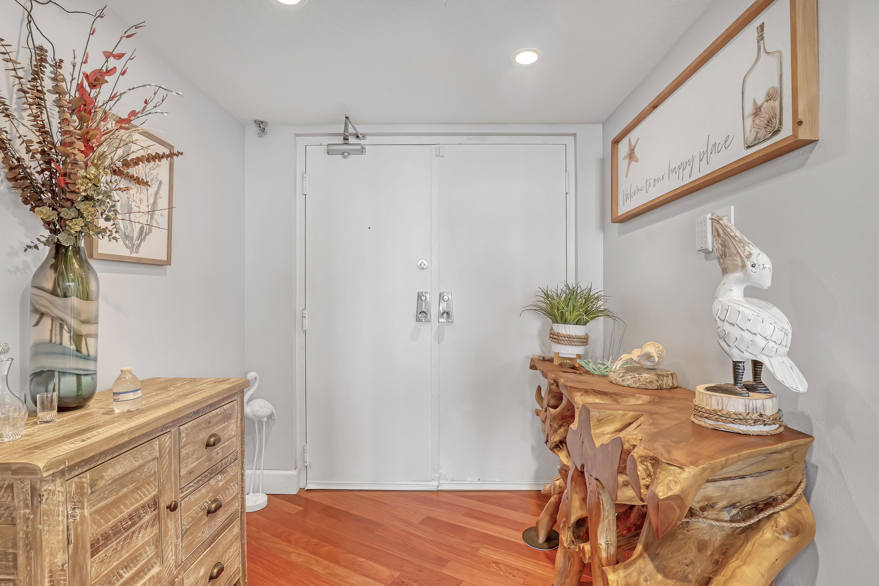 CONNEMARA CONDO - Residential