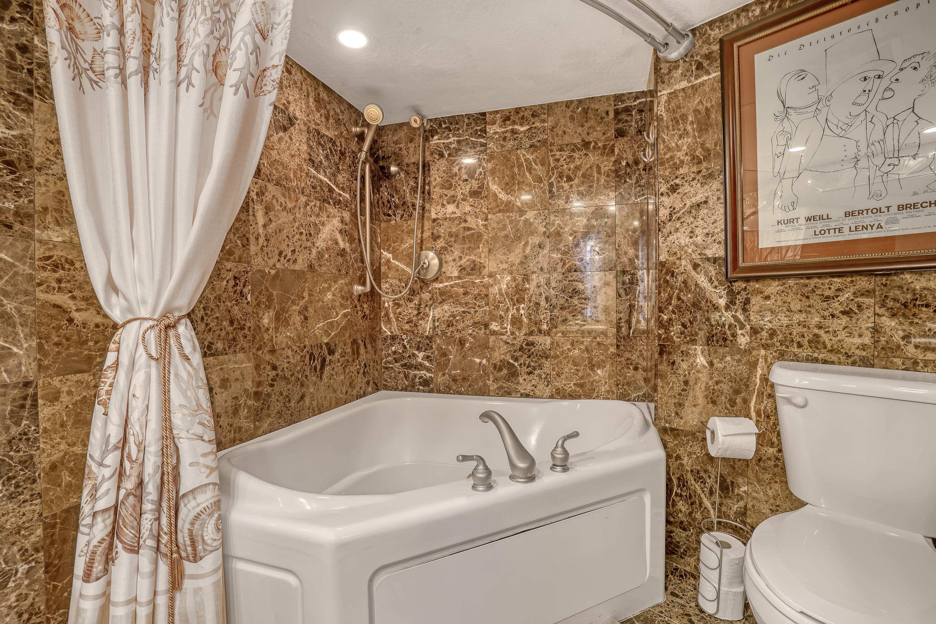 CONNEMARA CONDO - Residential