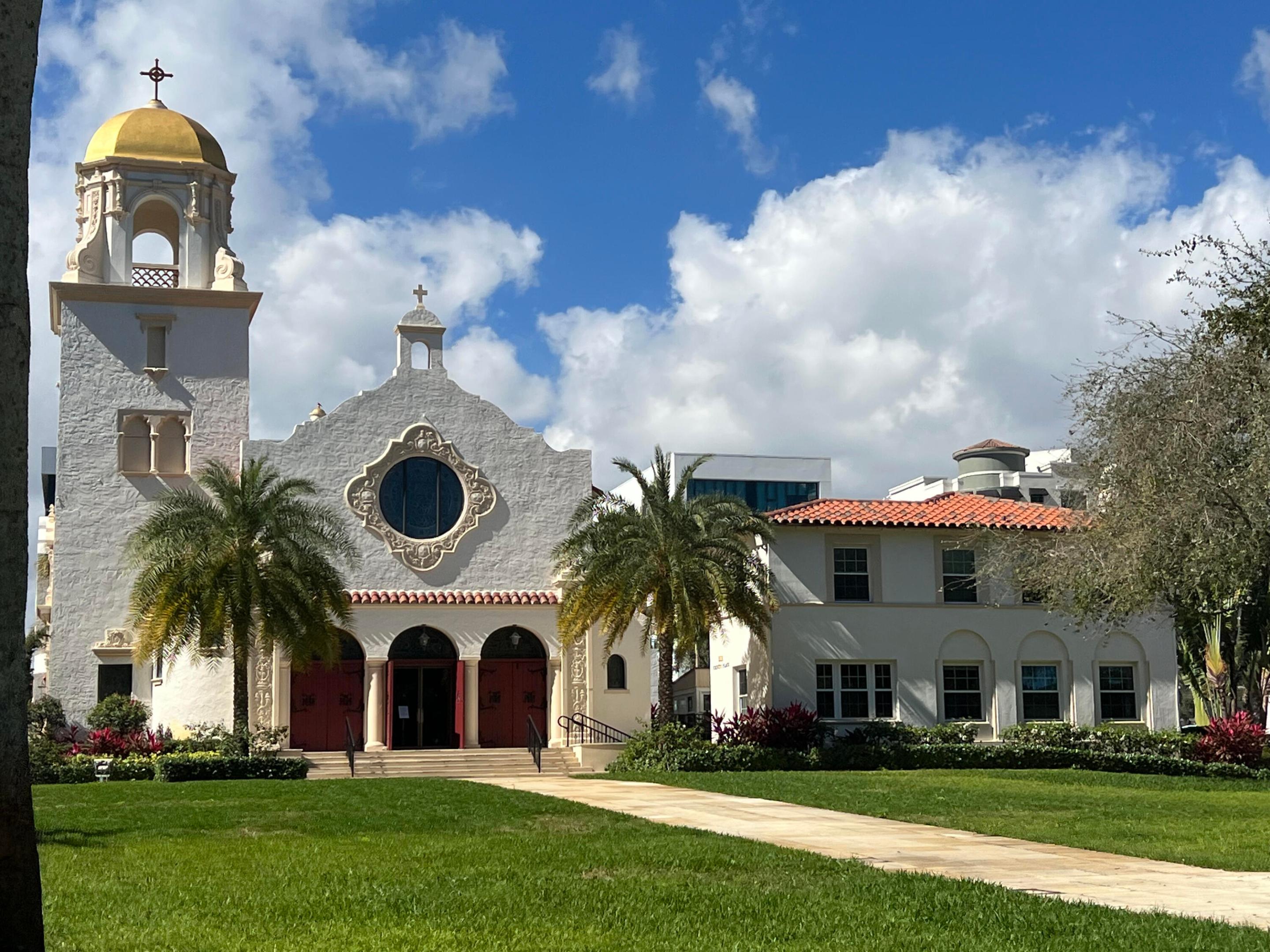 PALM BEACH HOUSE CONDO - Residential