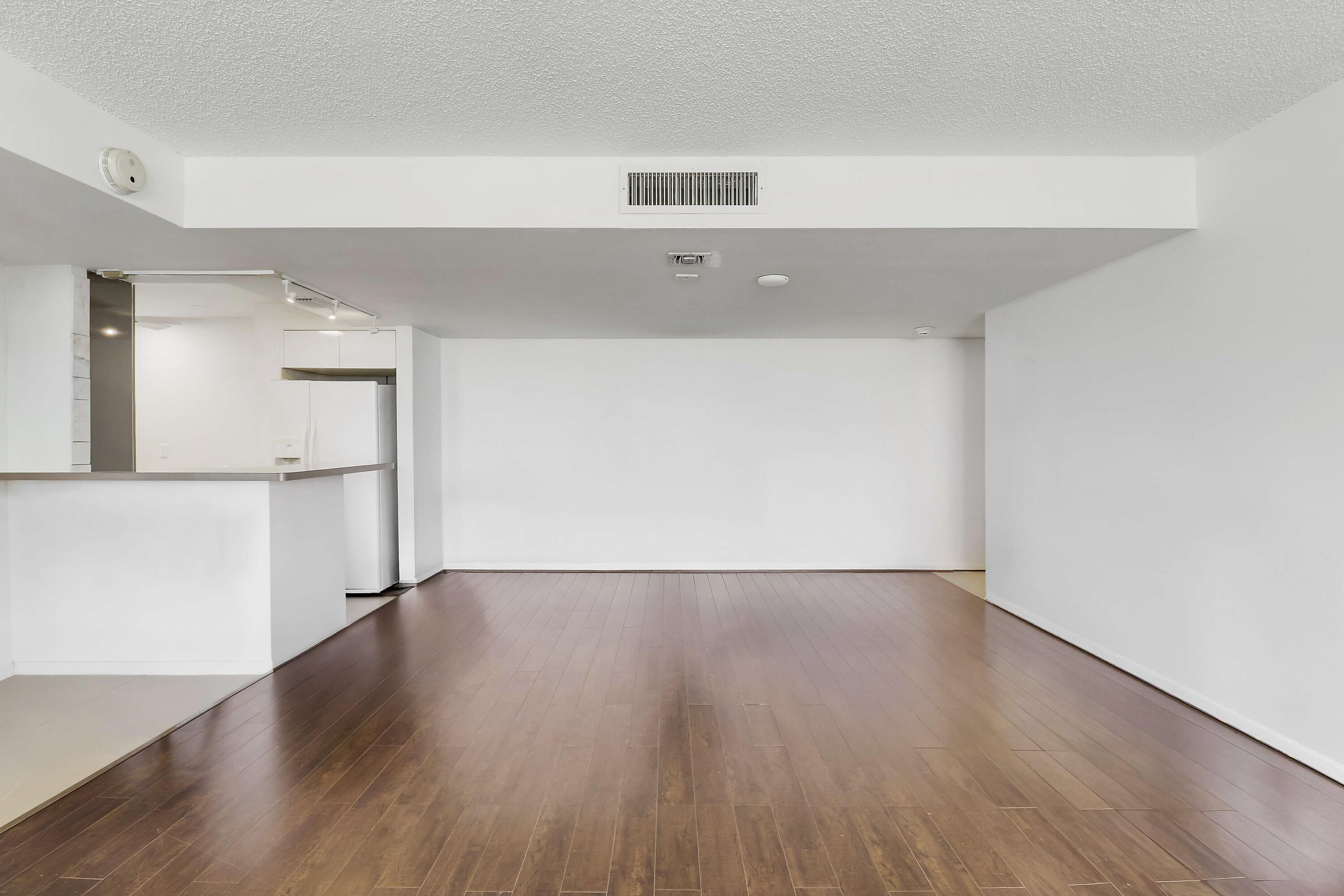 PALM BEACH HOUSE CONDO - Residential