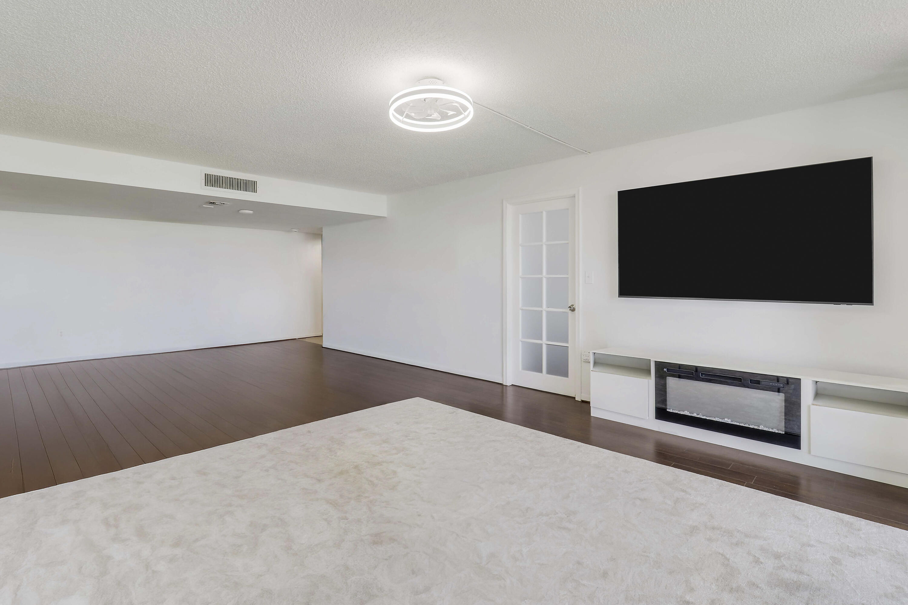 PALM BEACH HOUSE CONDO - Residential