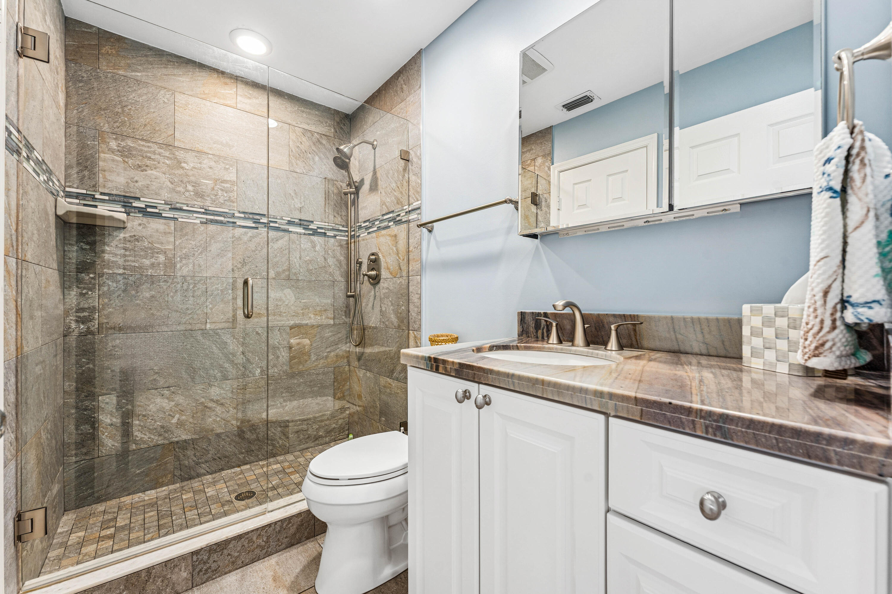 CAMBRIA CREST - Residential