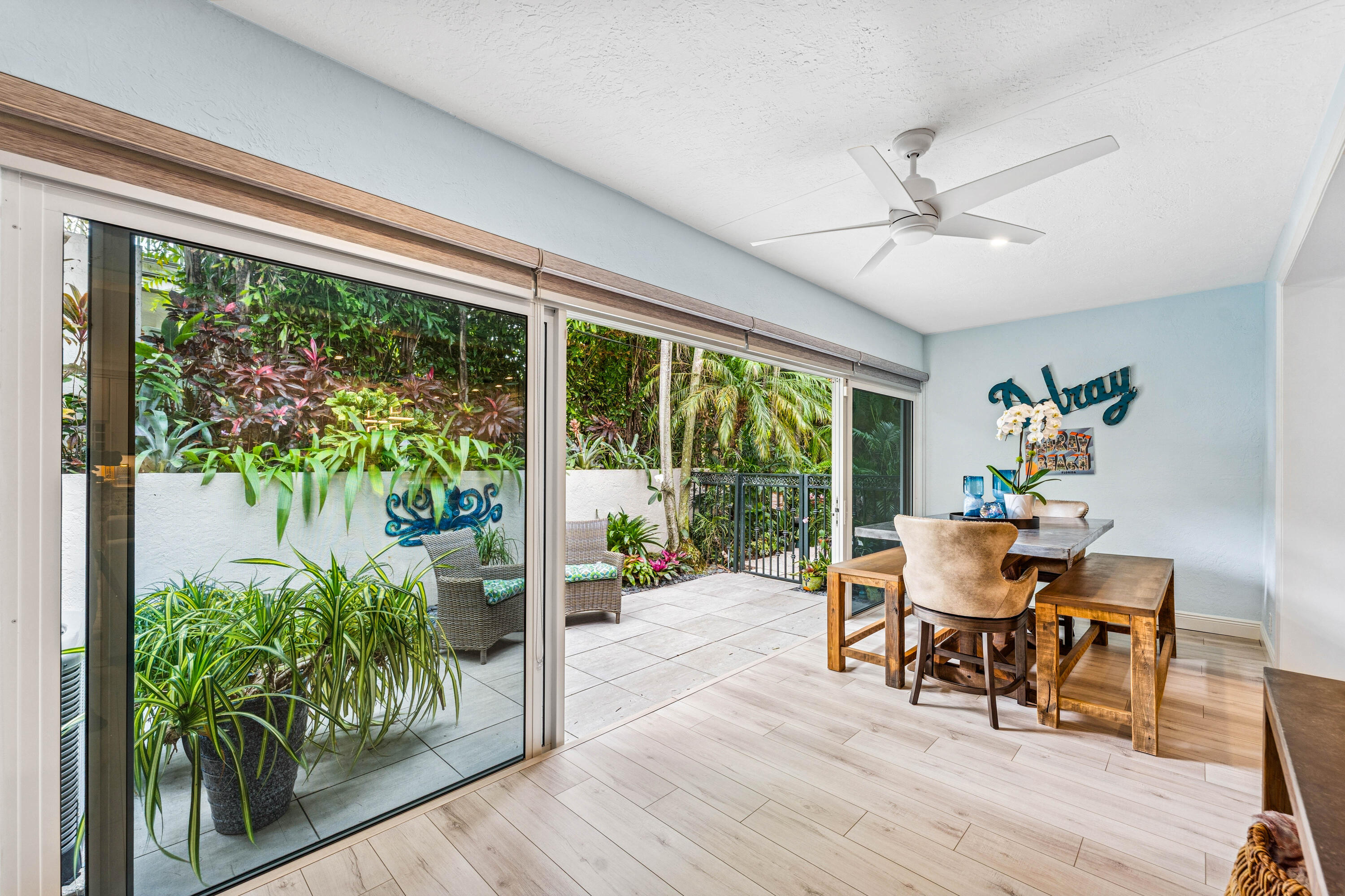 CAMBRIA CREST - Residential