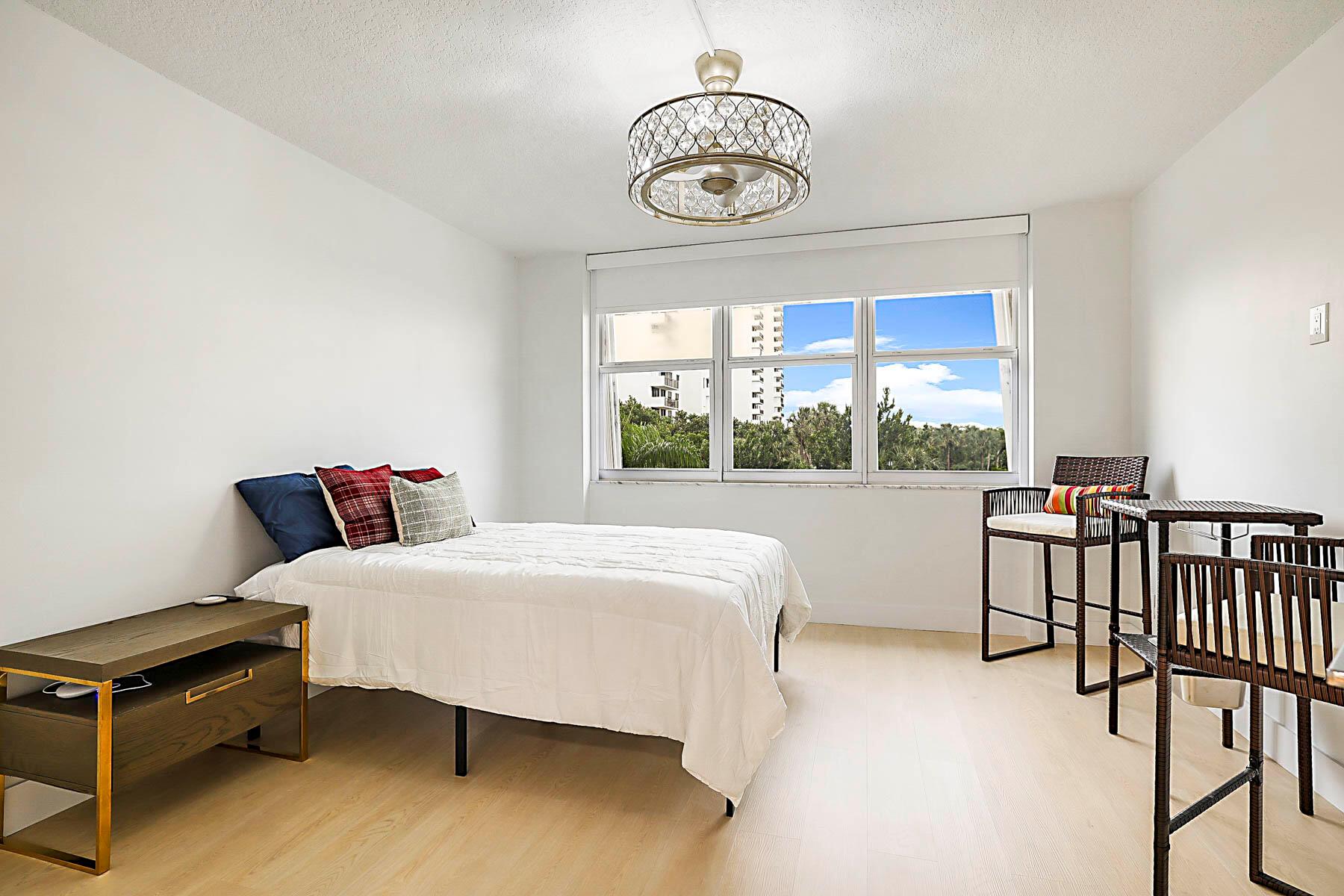 BOCA TOWERS CONDO PORTION - Residential