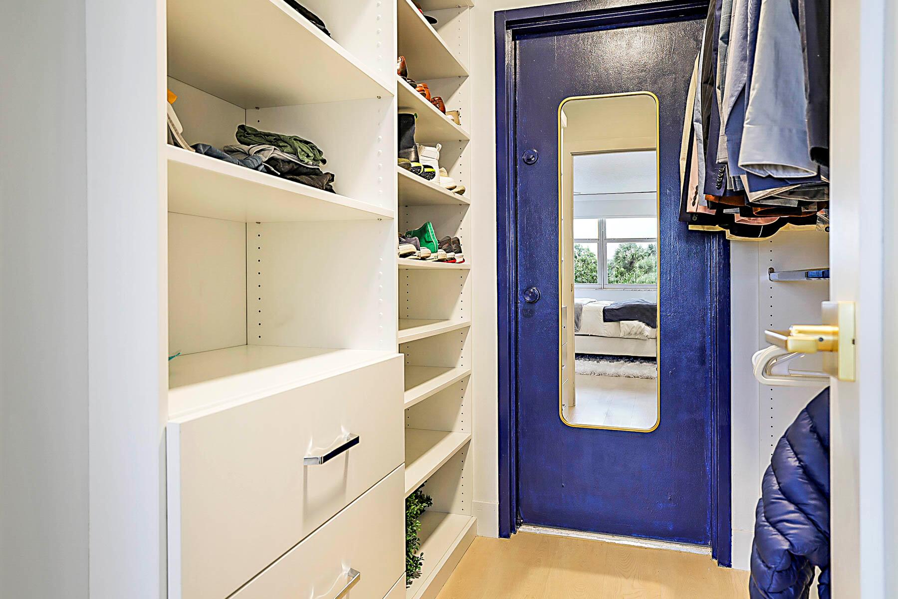 BOCA TOWERS CONDO PORTION - Residential