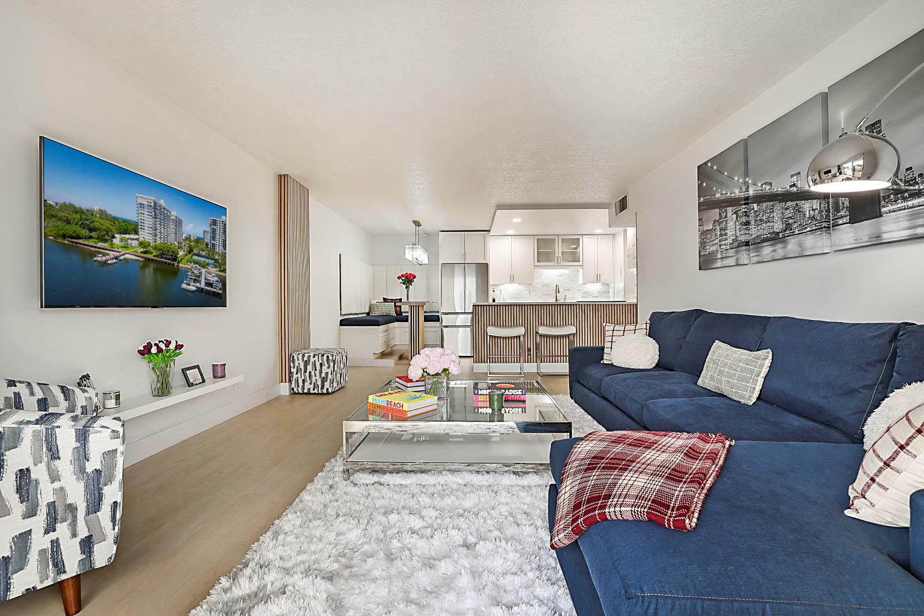 BOCA TOWERS CONDO PORTION - Residential