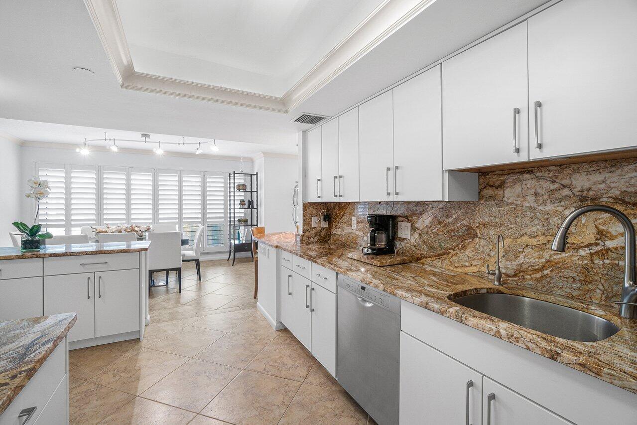 4001 N OCEAN Boulevard 306