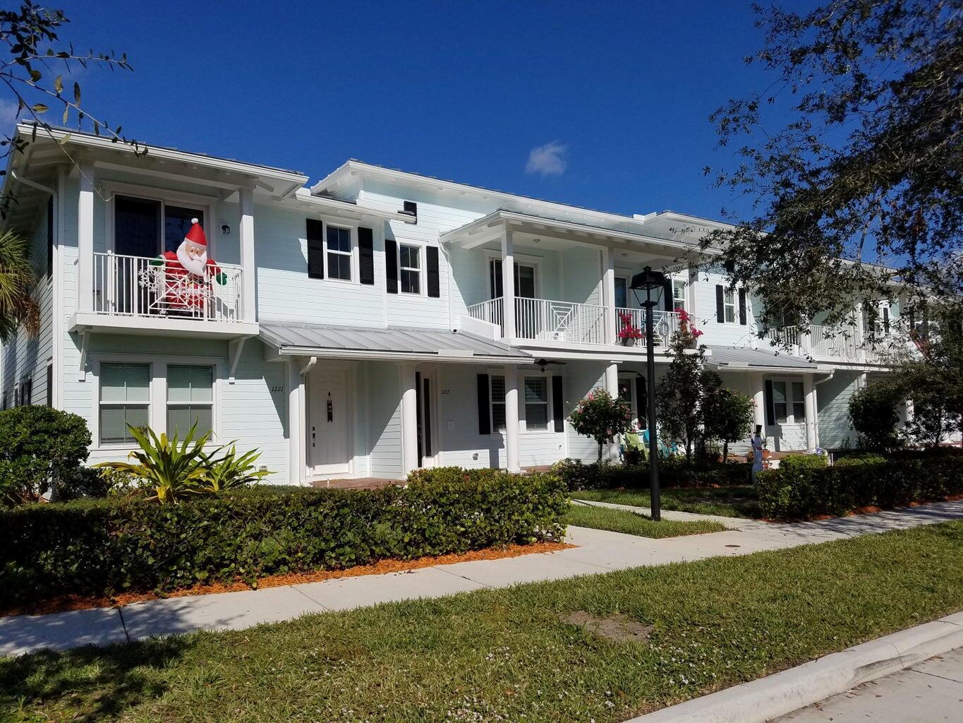 1217 Dakota Drive