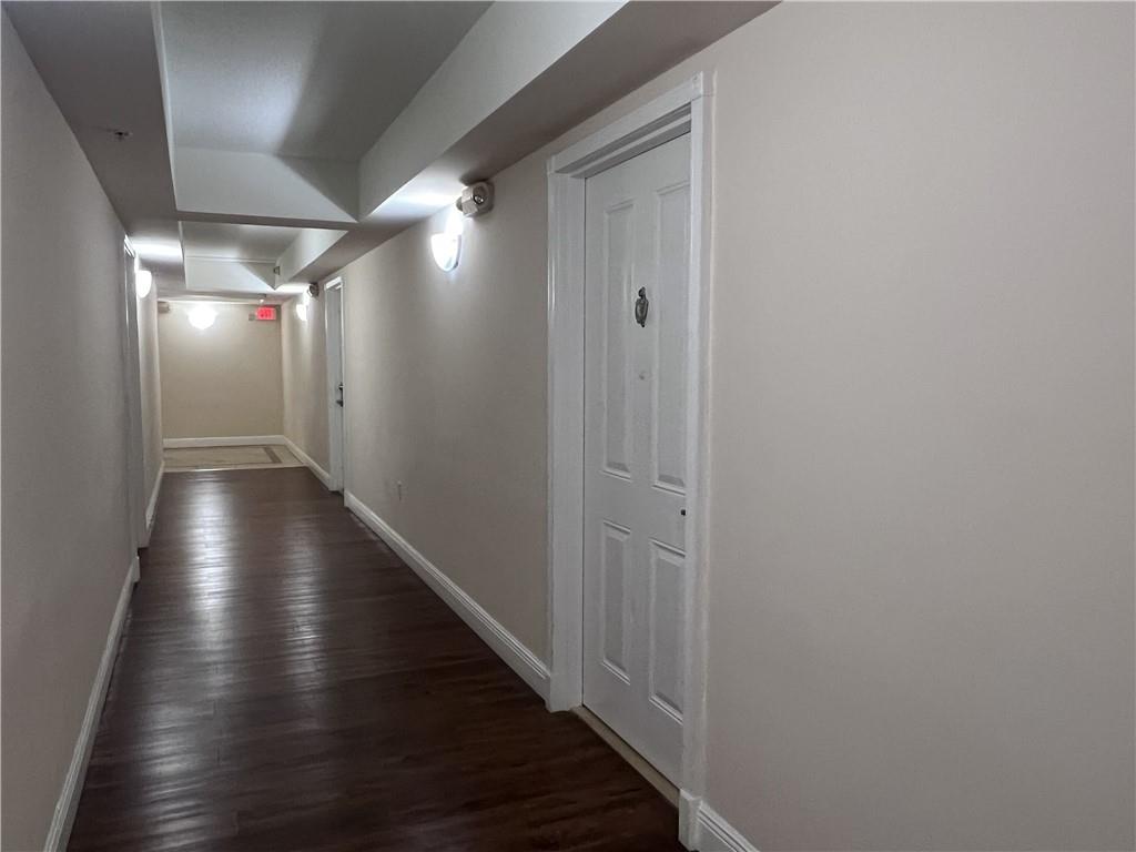 Country Club Towers - Residential Lease