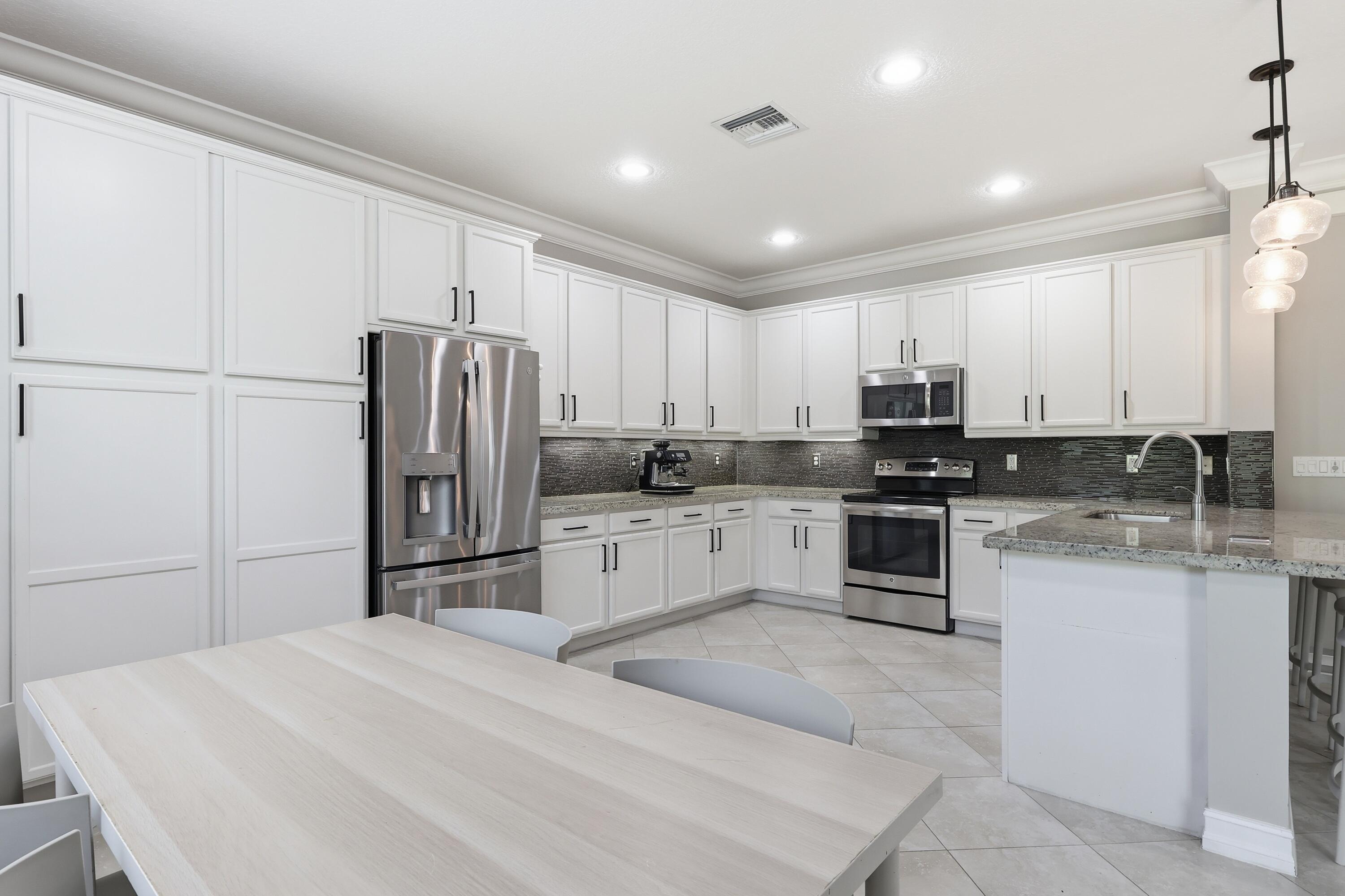 TRAILS AT CANYON - Residential
