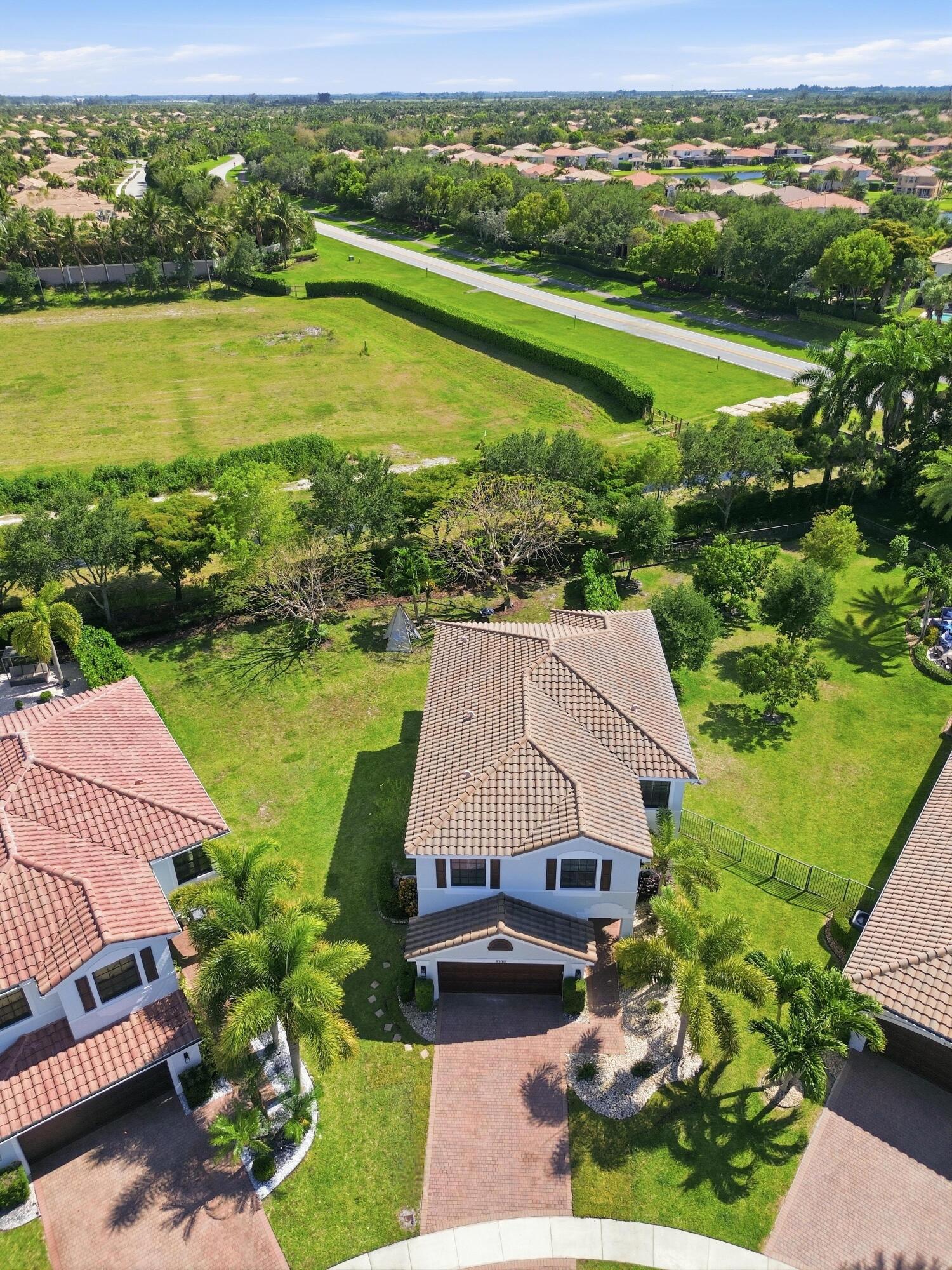 TRAILS AT CANYON - Residential