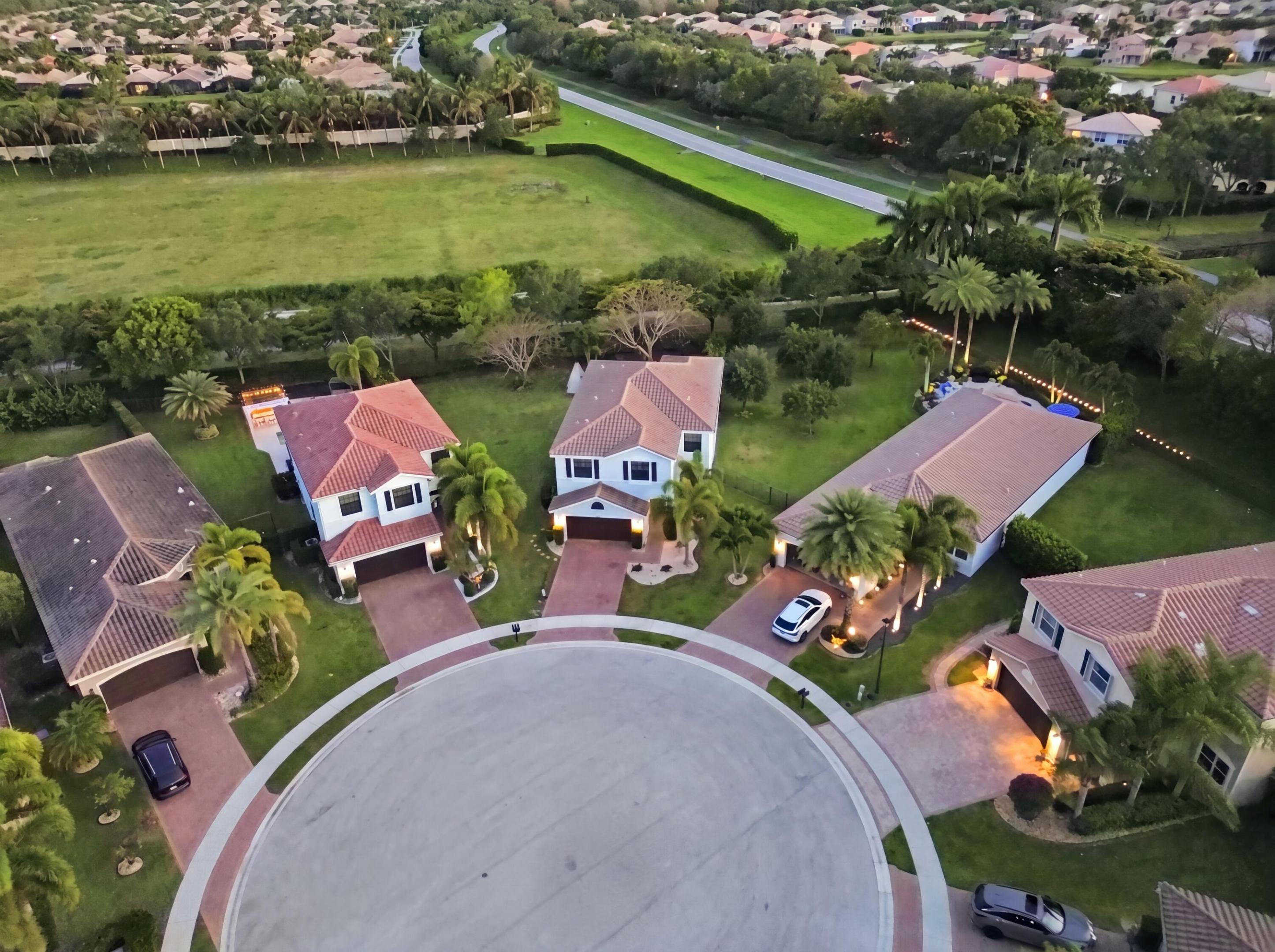 TRAILS AT CANYON - Residential