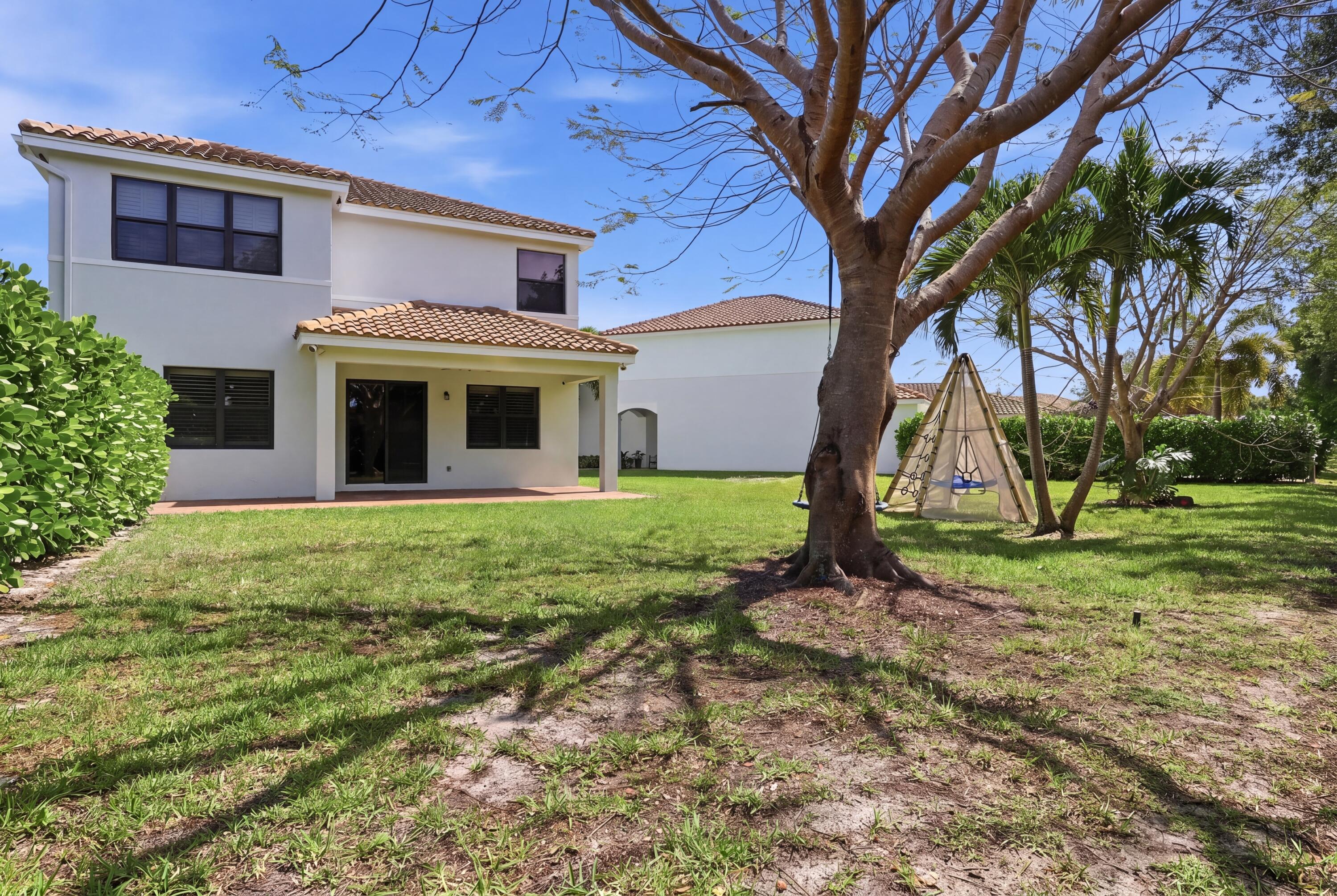 TRAILS AT CANYON - Residential