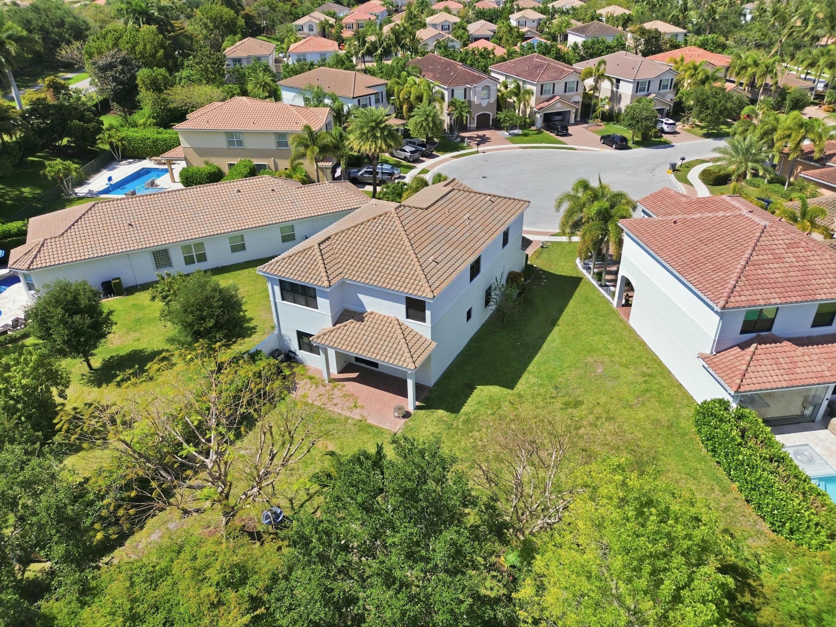 TRAILS AT CANYON - Residential