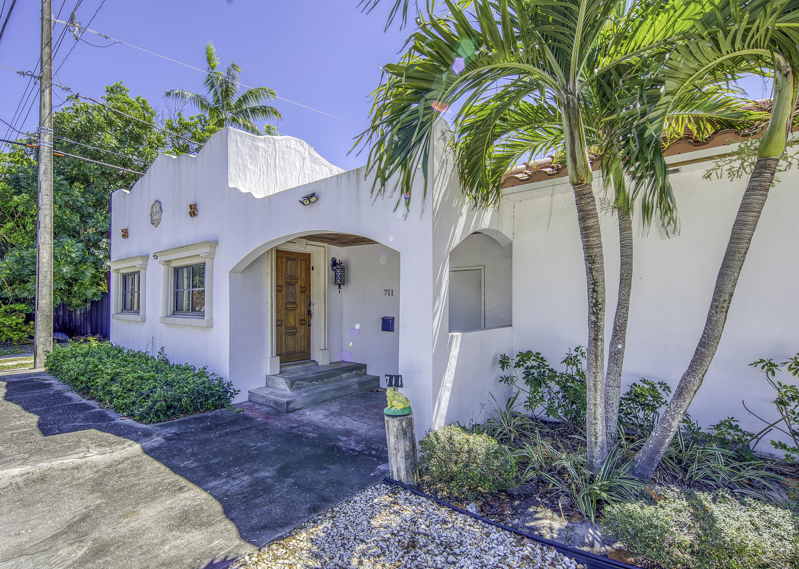 LAKE WORTH TOWN OF - Residential