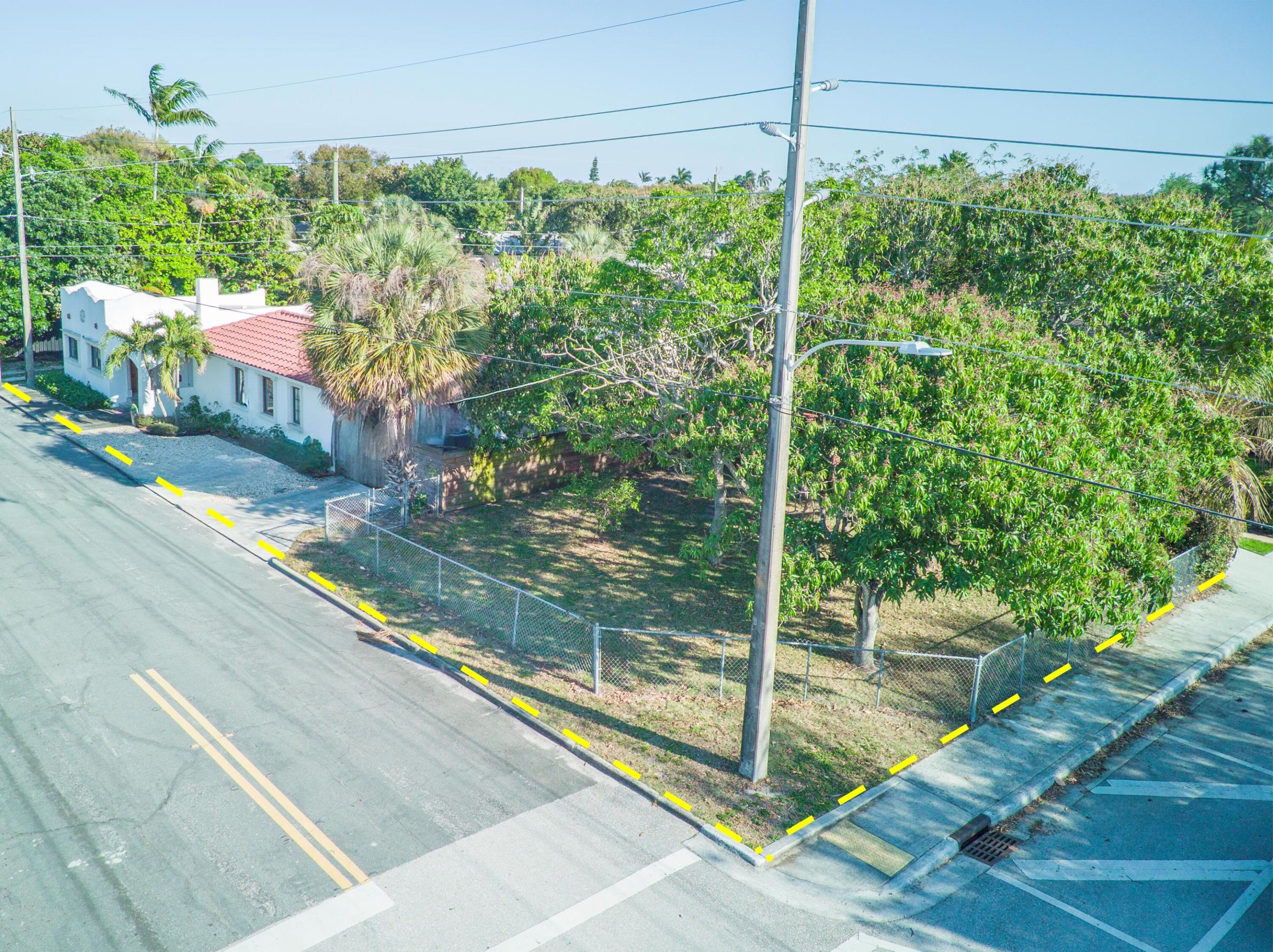 LAKE WORTH TOWN OF - Residential