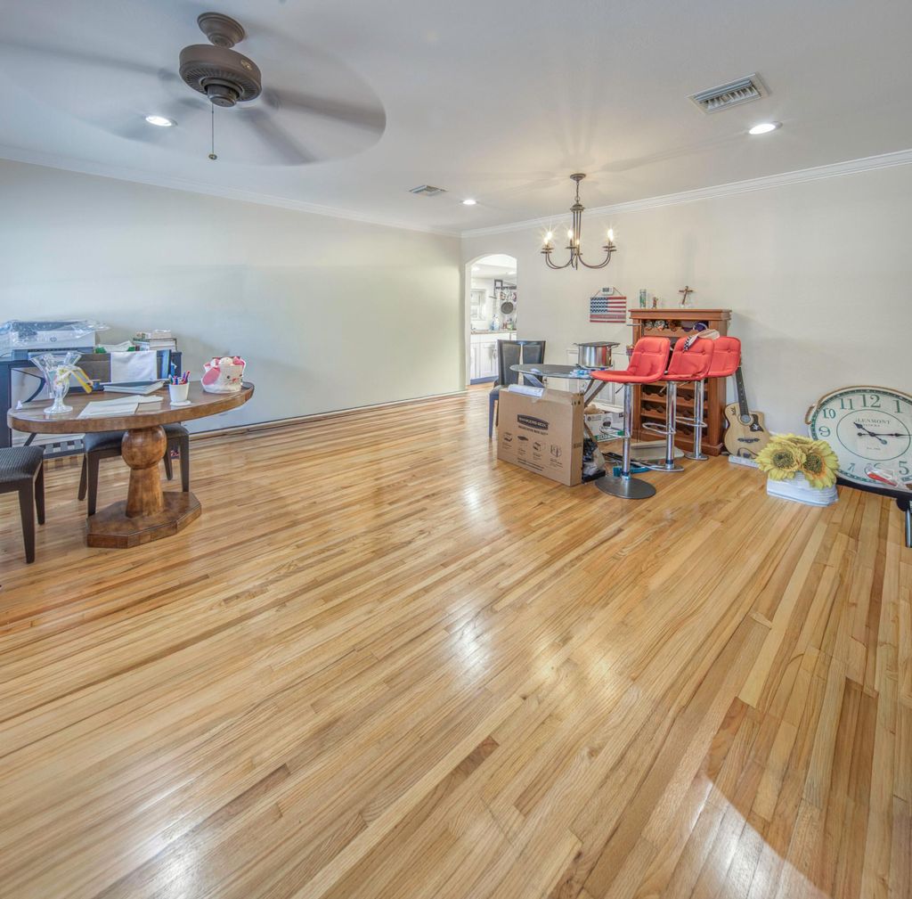 Photo of 711 12th Avenue N, Lake Worth Beach, FL 33460 (MLS # B26005796)