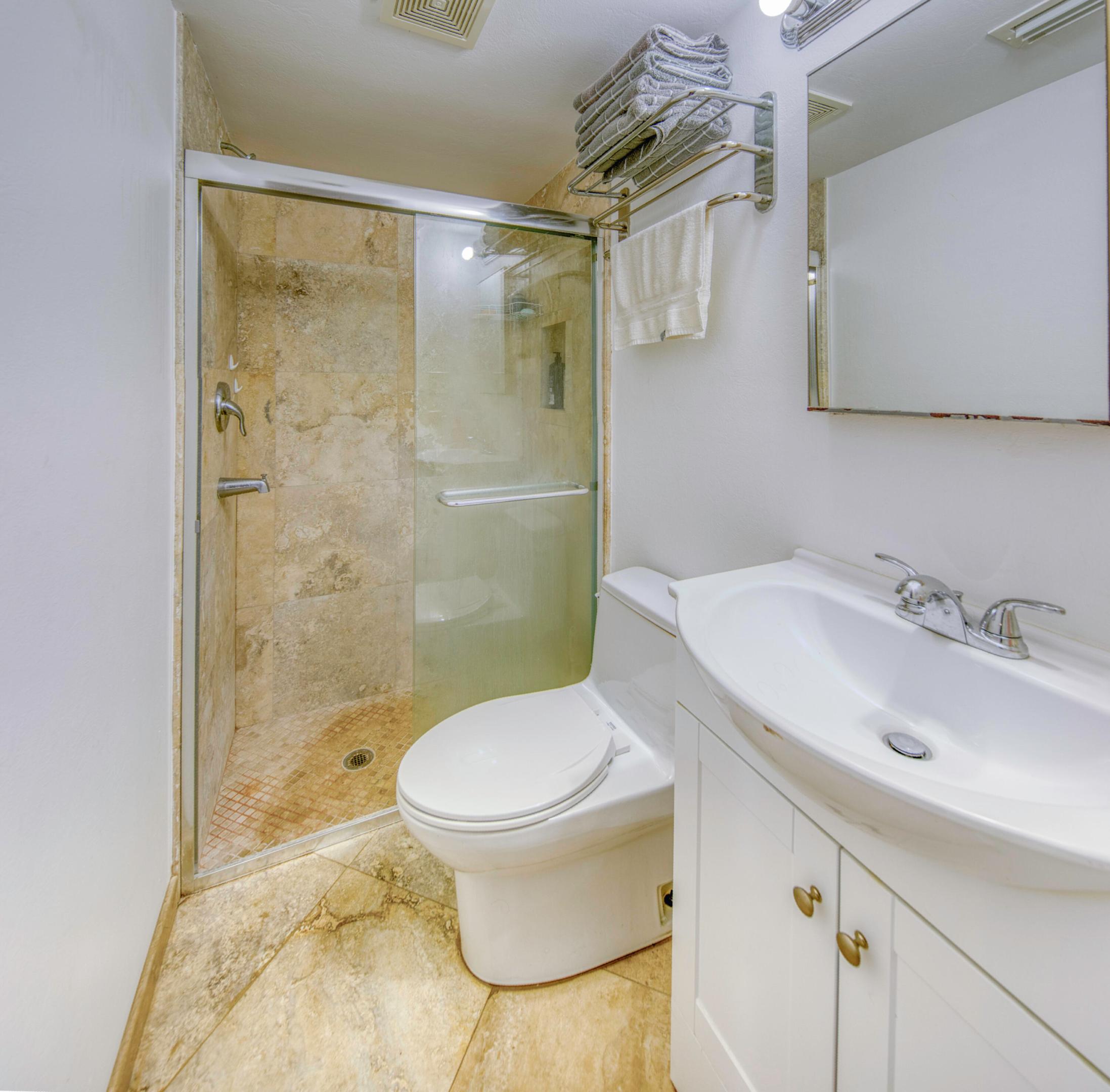 LAKE WORTH TOWN OF - Residential