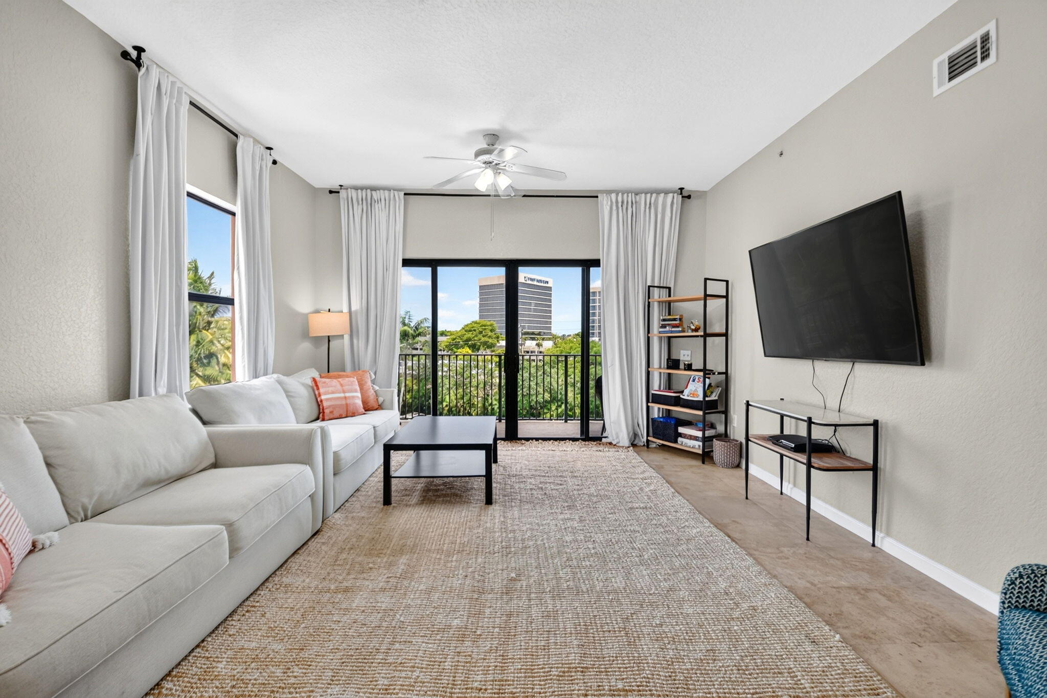 1620 Presidential Way