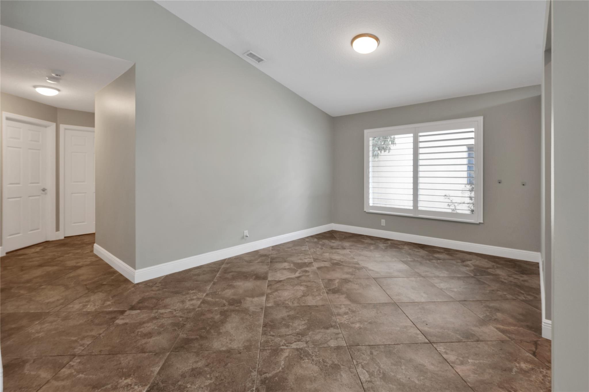 ROYAL LAND AMENDED - Residential Lease