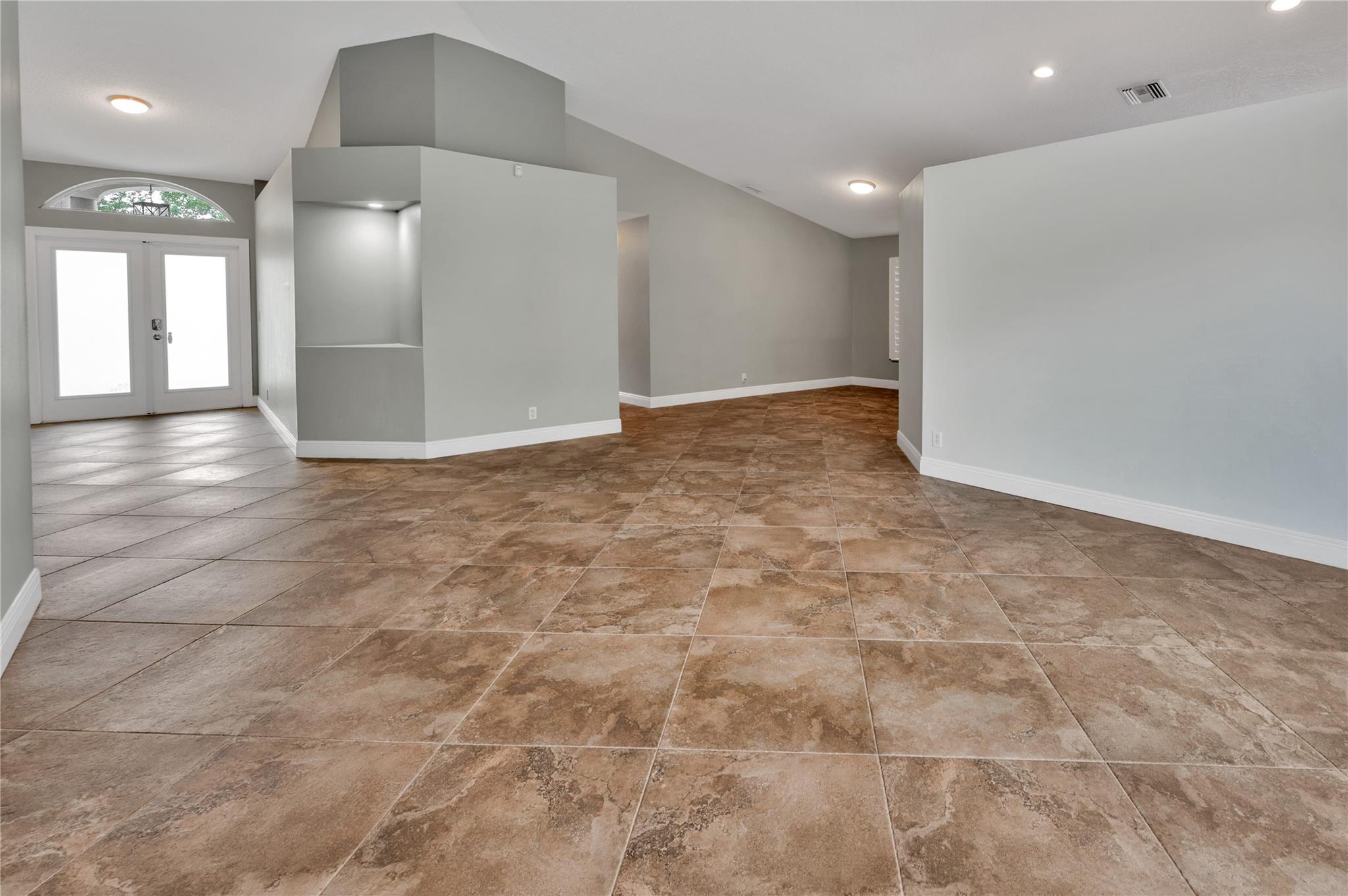 ROYAL LAND AMENDED - Residential Lease