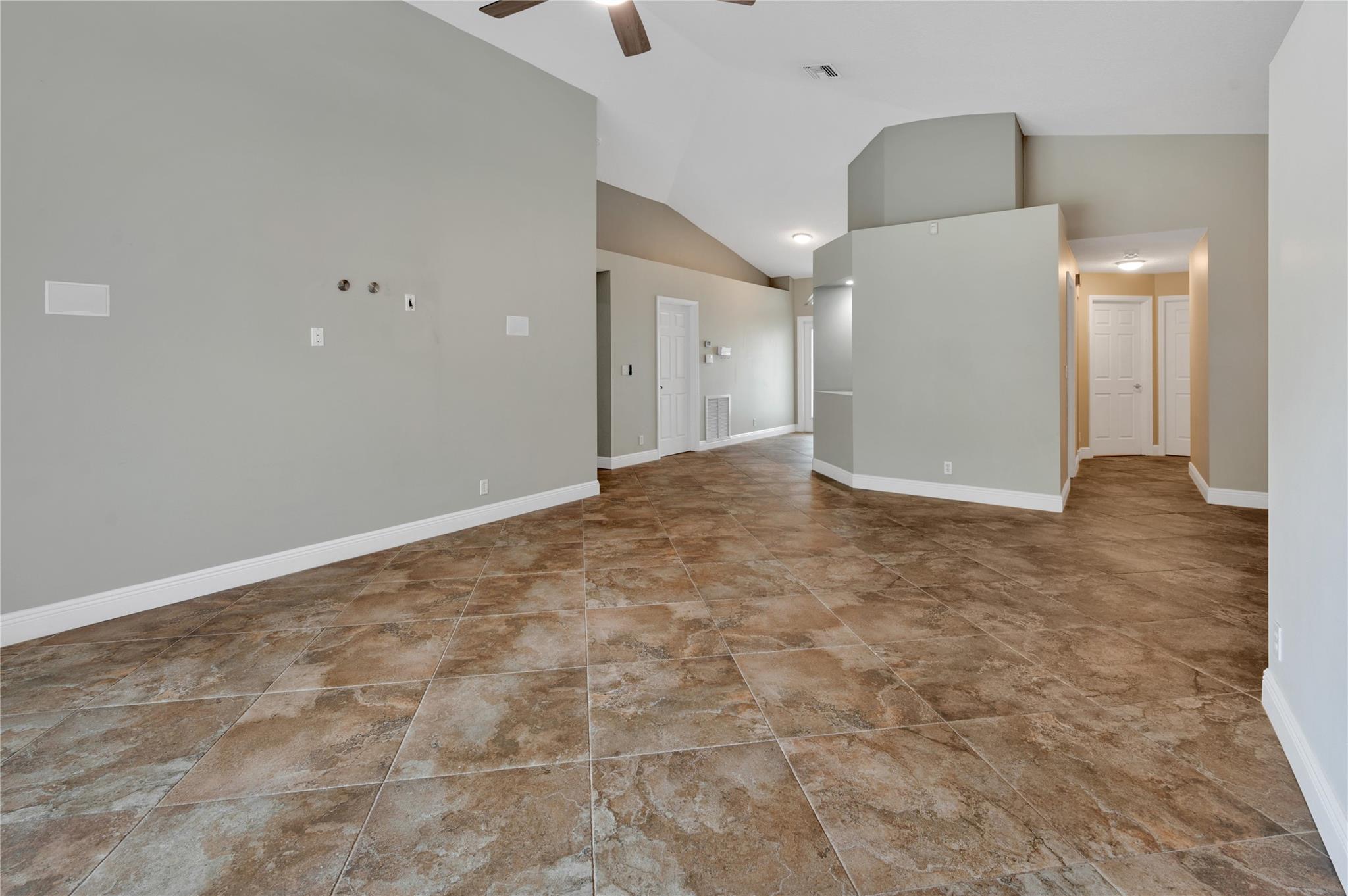 ROYAL LAND AMENDED - Residential Lease