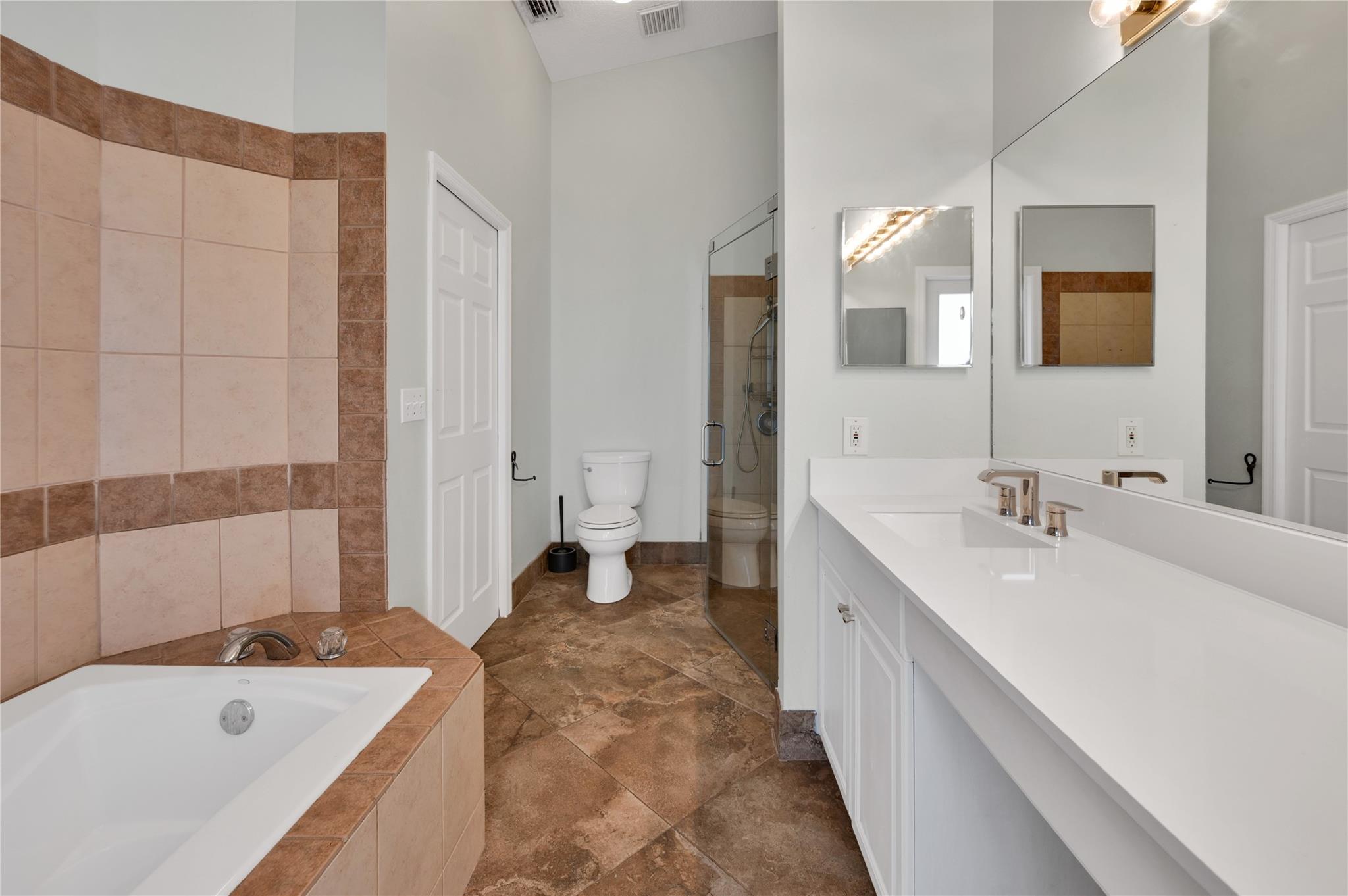 ROYAL LAND AMENDED - Residential Lease