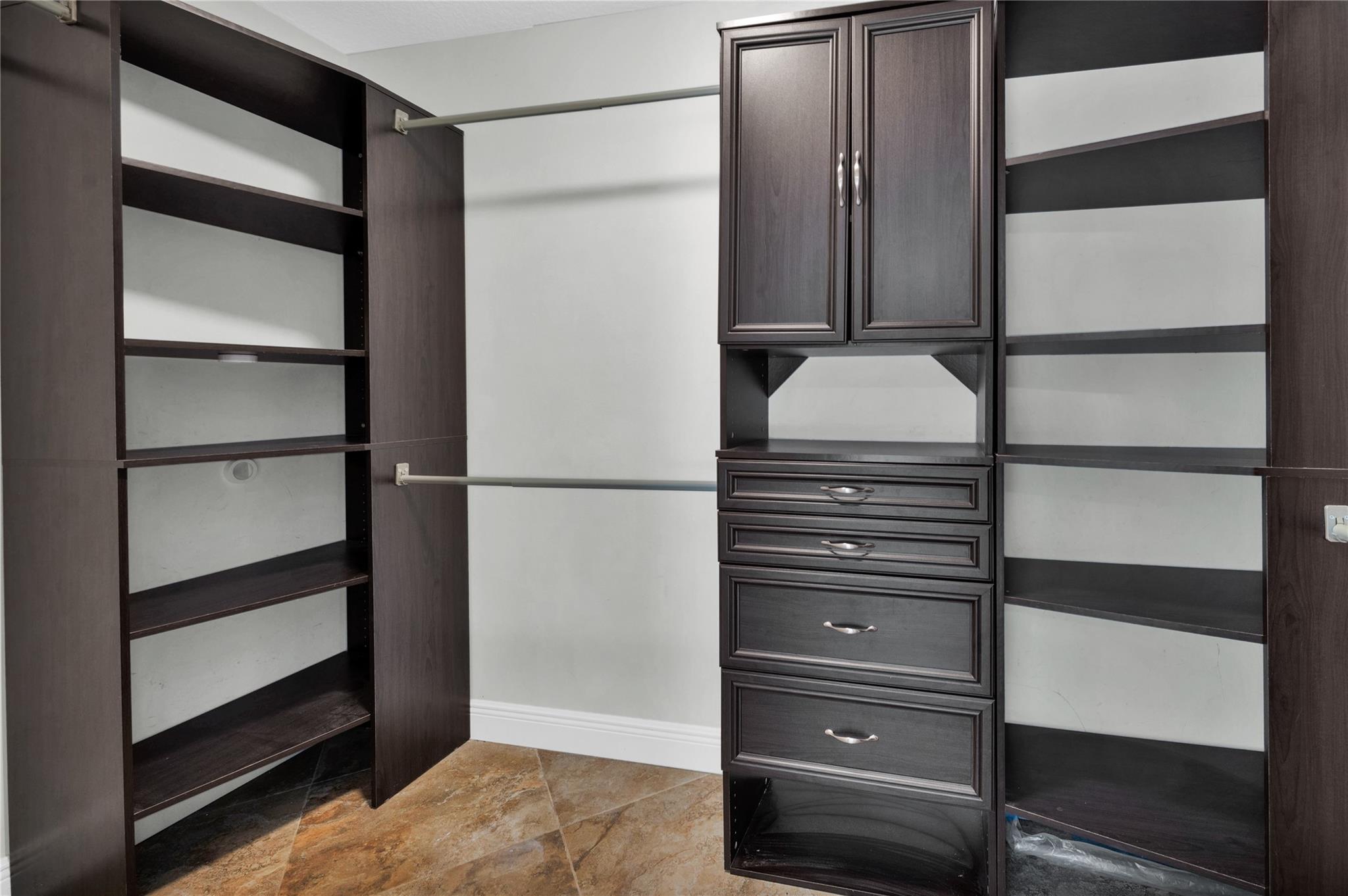 ROYAL LAND AMENDED - Residential Lease