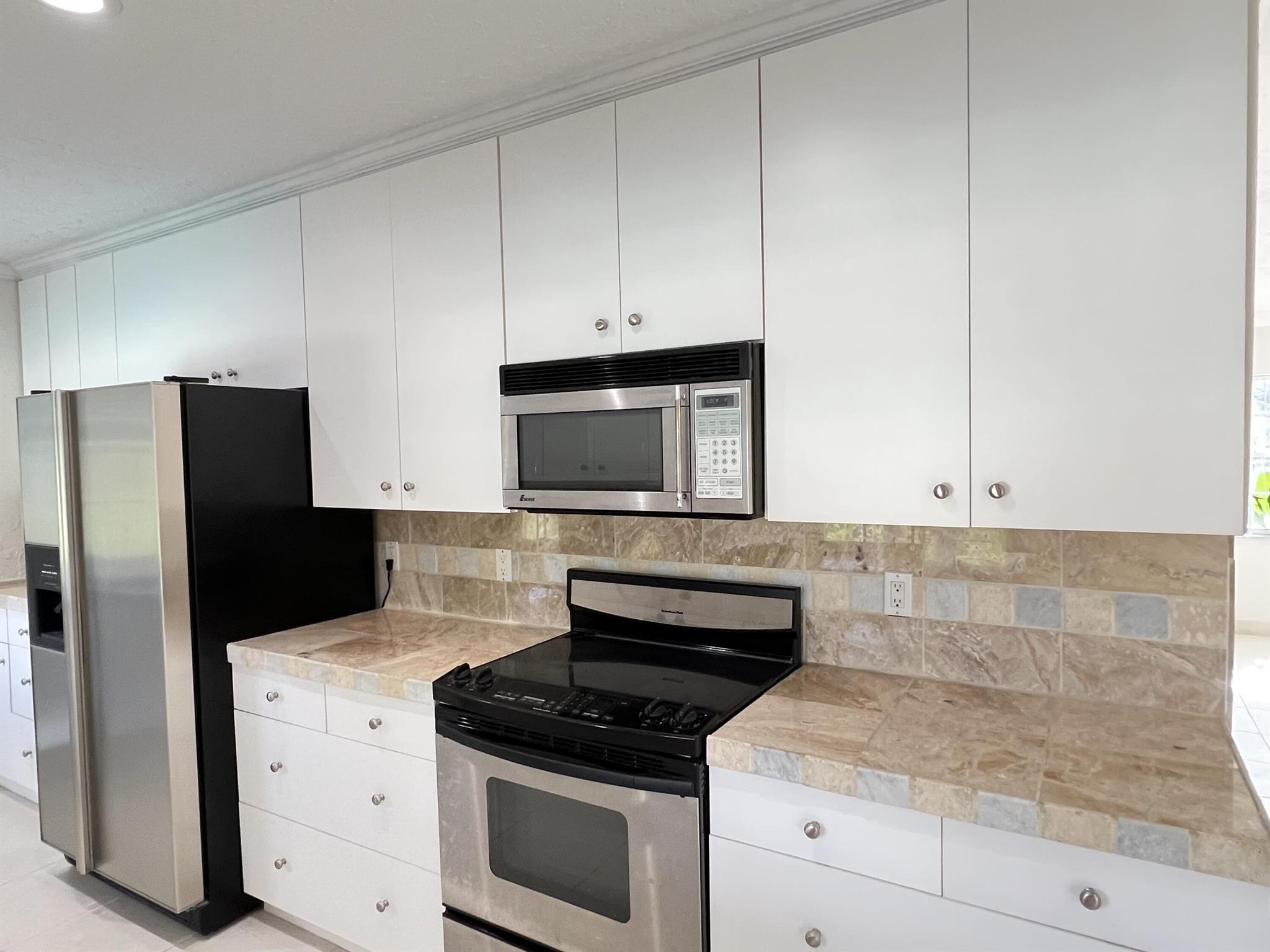 KINGSLAND PINES - Residential Lease