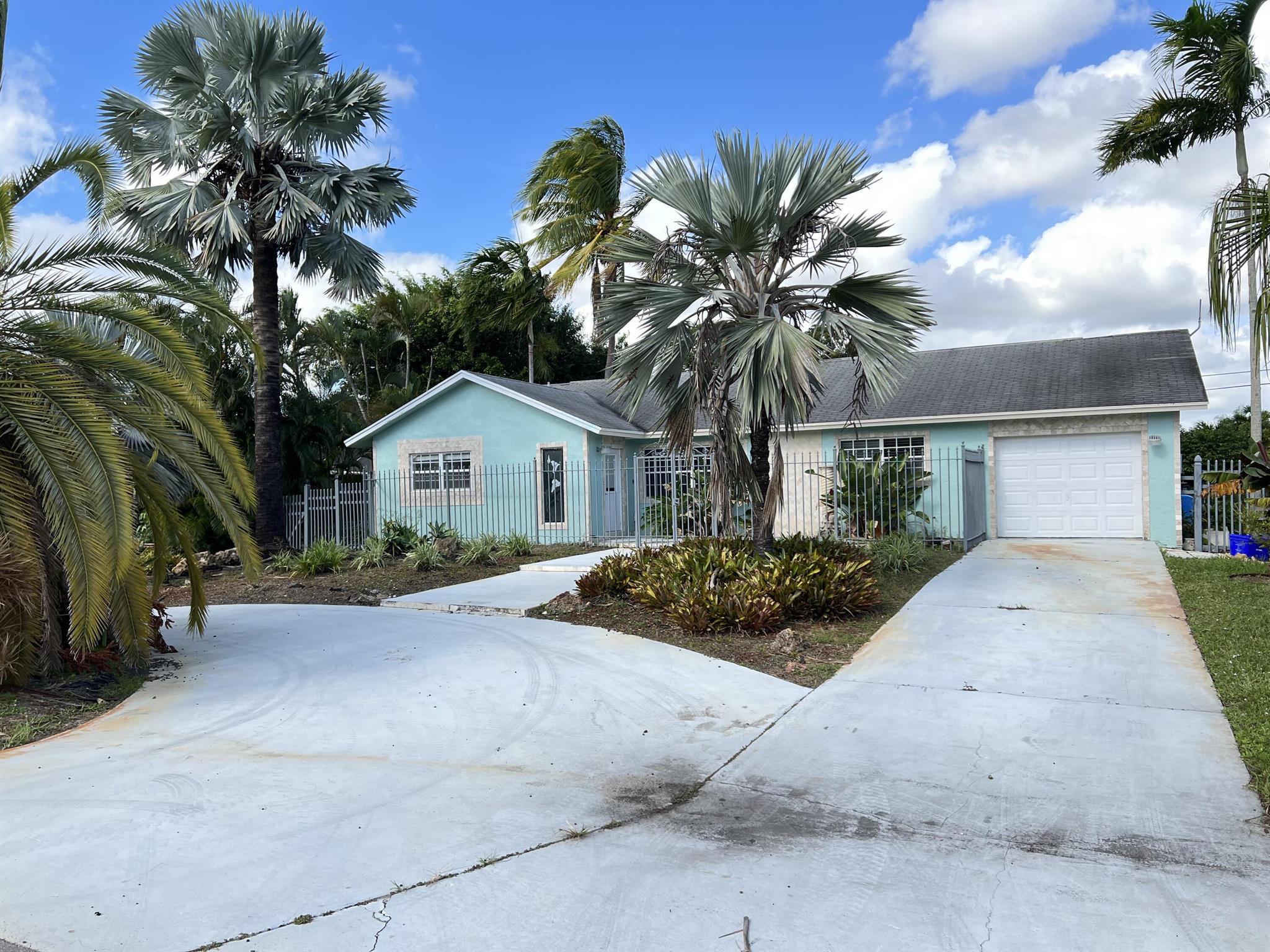 KINGSLAND PINES - Residential Lease