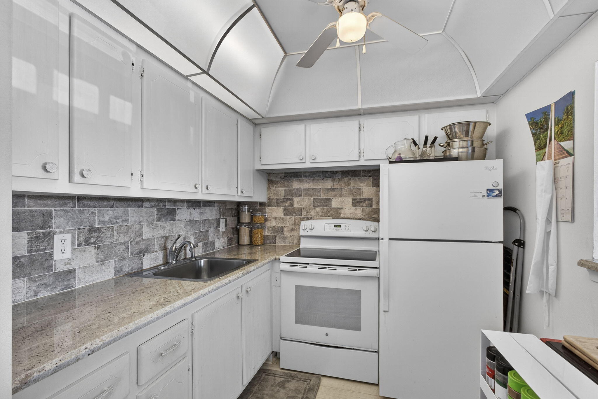 CAMDEN CONDOS - Residential