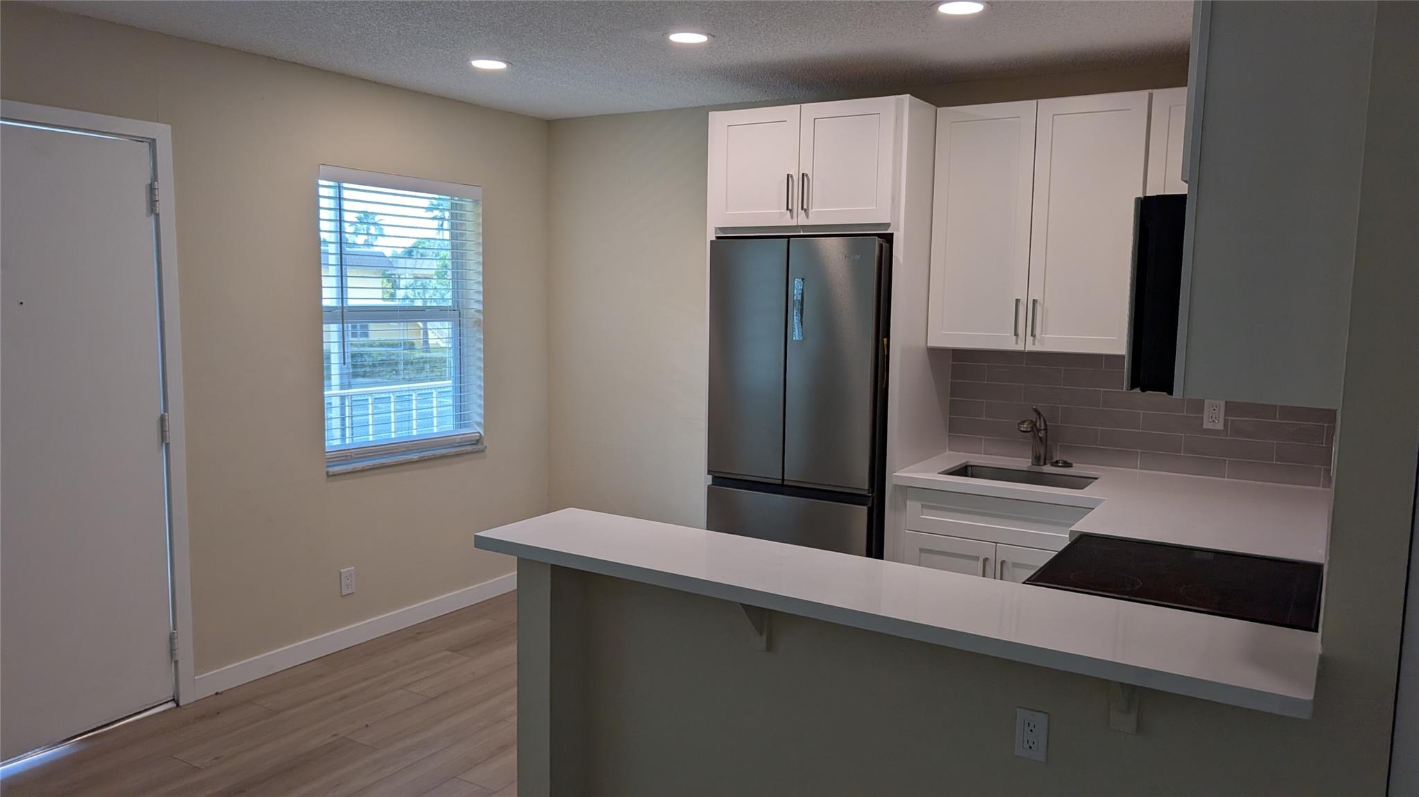 Village Park At Oakland C - Residential Lease