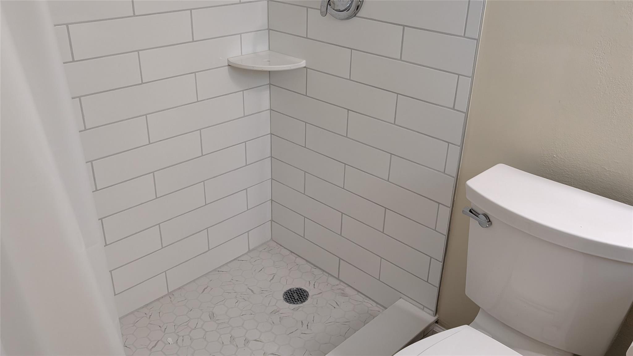 Village Park At Oakland C - Residential Lease