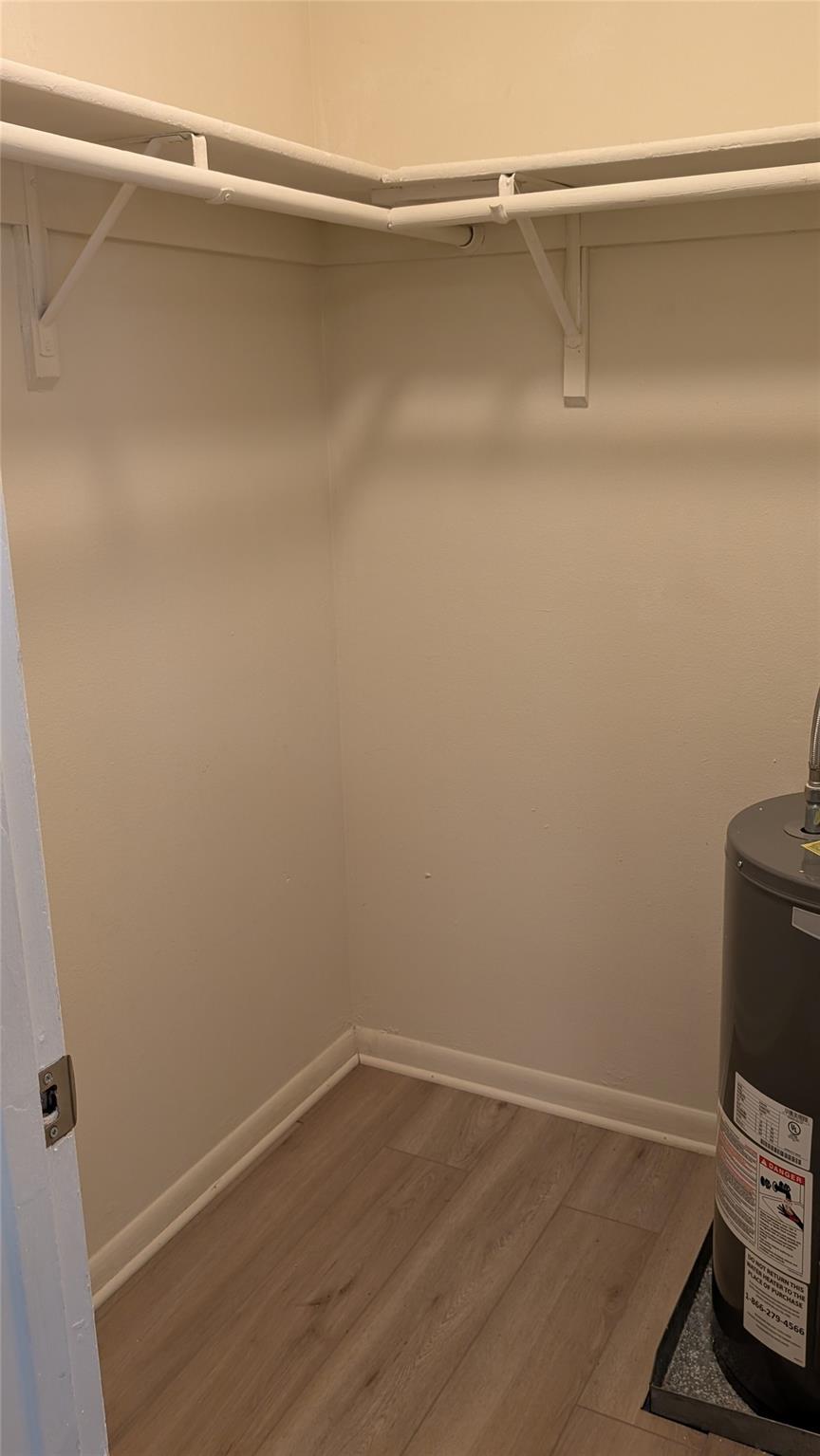 Village Park At Oakland C - Residential Lease