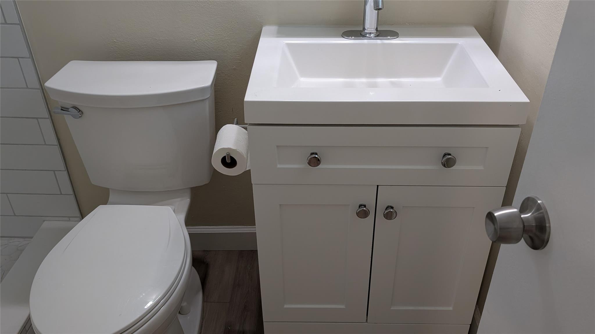 Village Park At Oakland C - Residential Lease