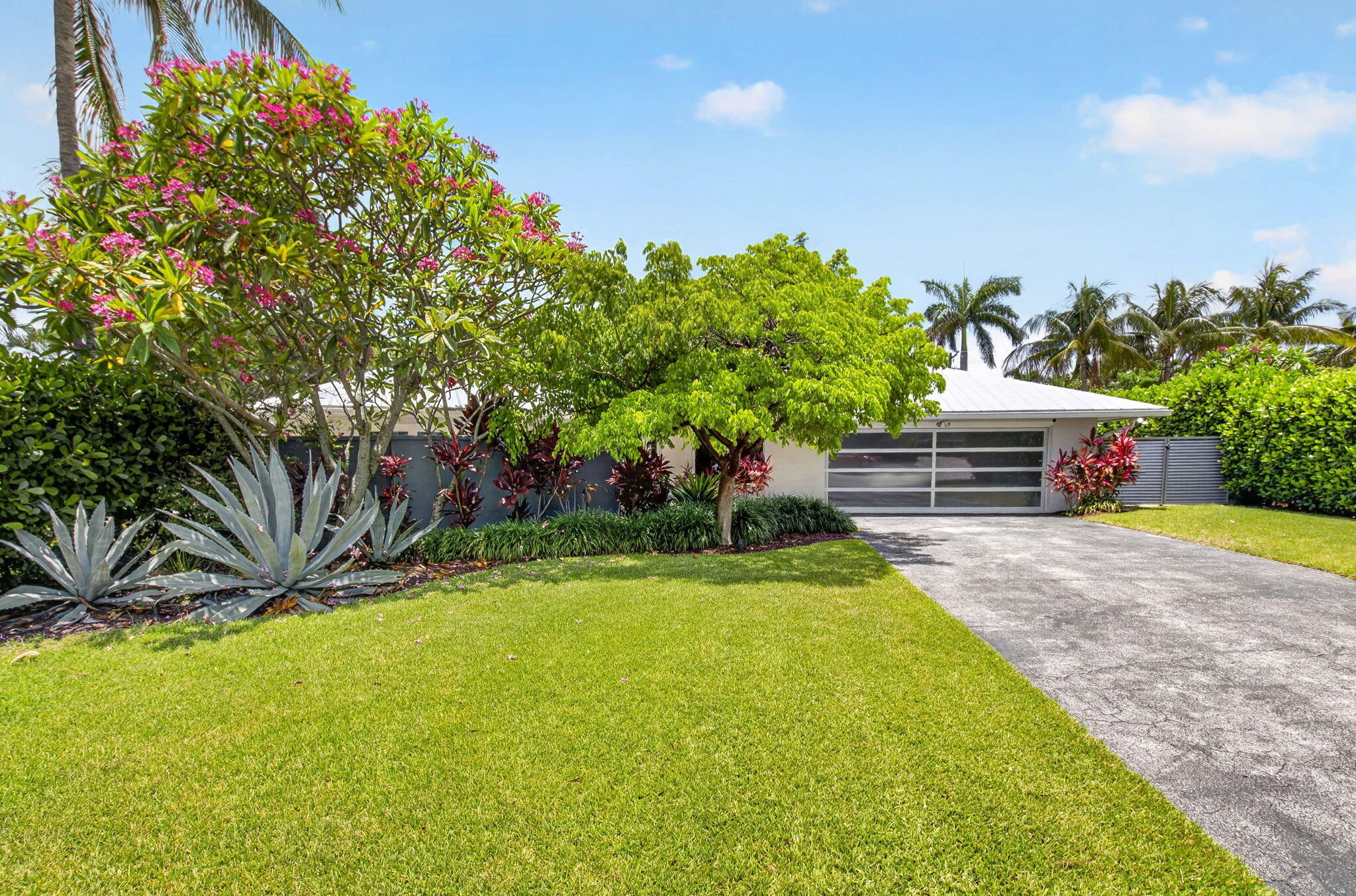 2006 NW 3rd Avenue