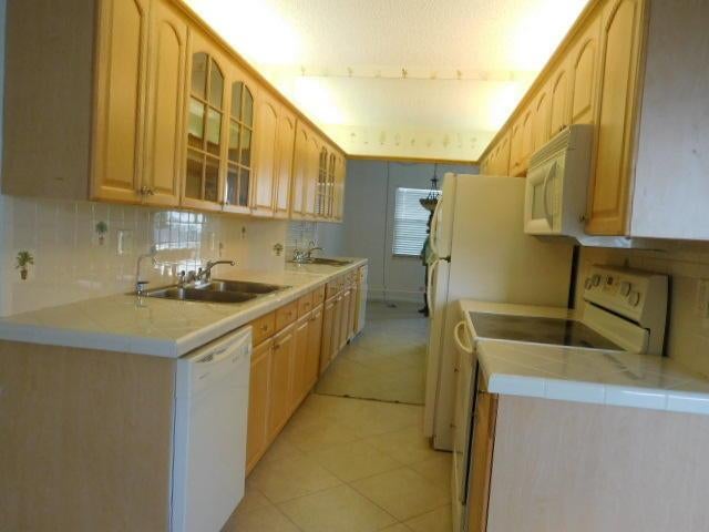 Photo of 4065 EXETER D #4065, Boca Raton, FL 33434 (MLS # B26075891)