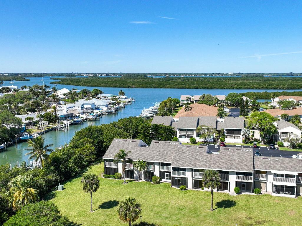 THE SANDS SECTION 1 CONDOMINIUM - Residential