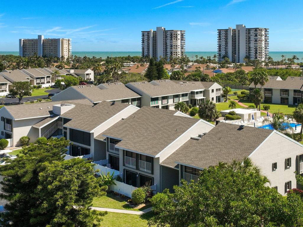 THE SANDS SECTION 1 CONDOMINIUM - Residential